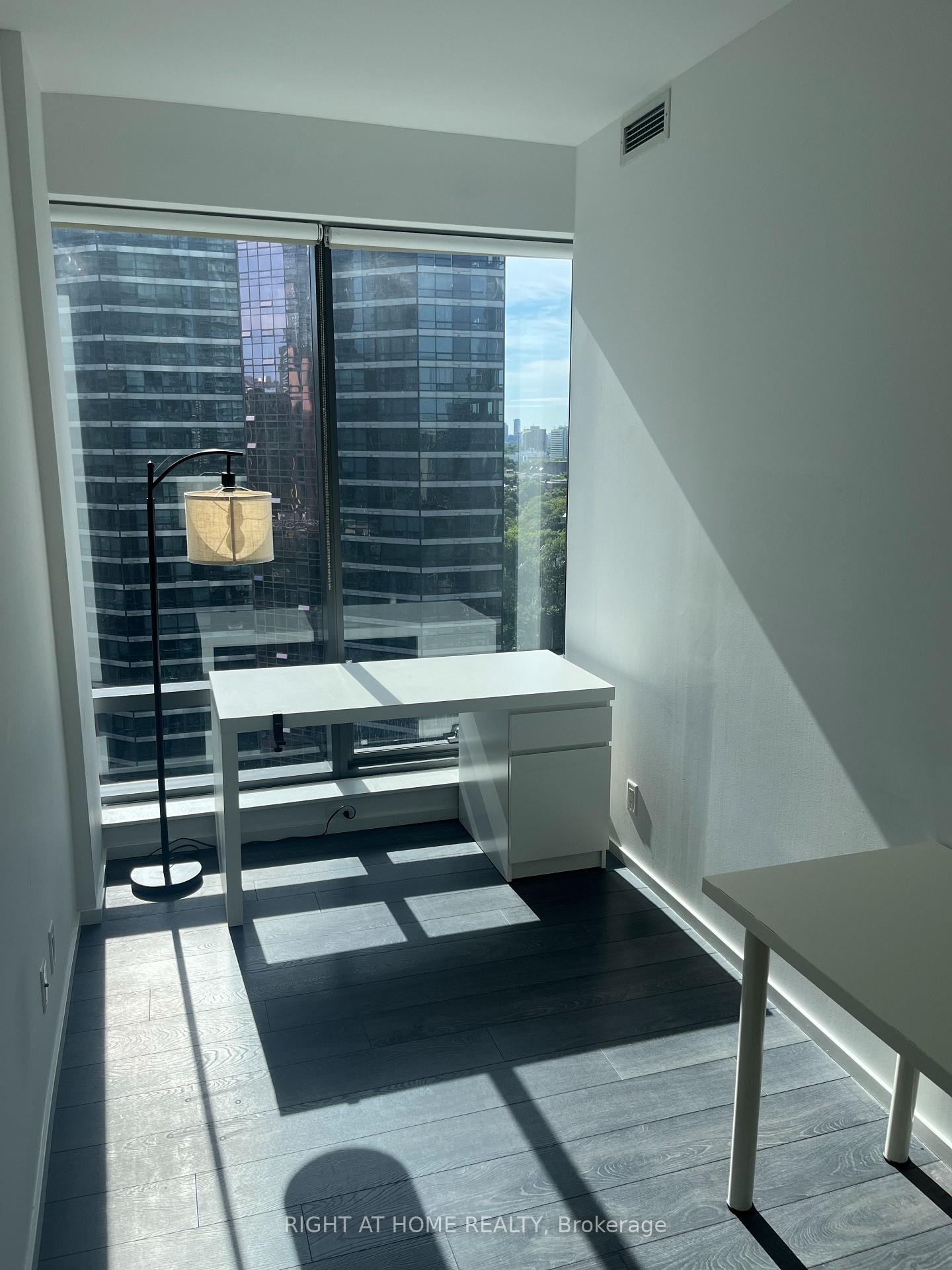 Photo 27 of Unit 1508, 5 St Joseph Street, Toronto, Bay Street Corridor — HOMEH