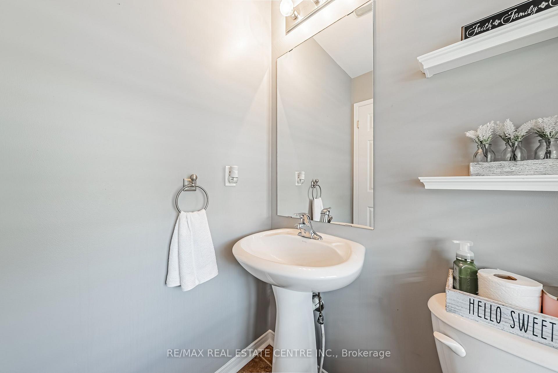 Photo 17 of 142 Bradley Avenue, Hamilton, Binbrook — HOMEH