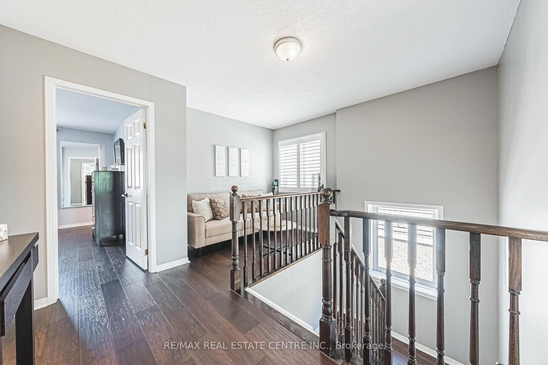 Photo 18 of 142 Bradley Avenue, Hamilton, Binbrook — HOMEH