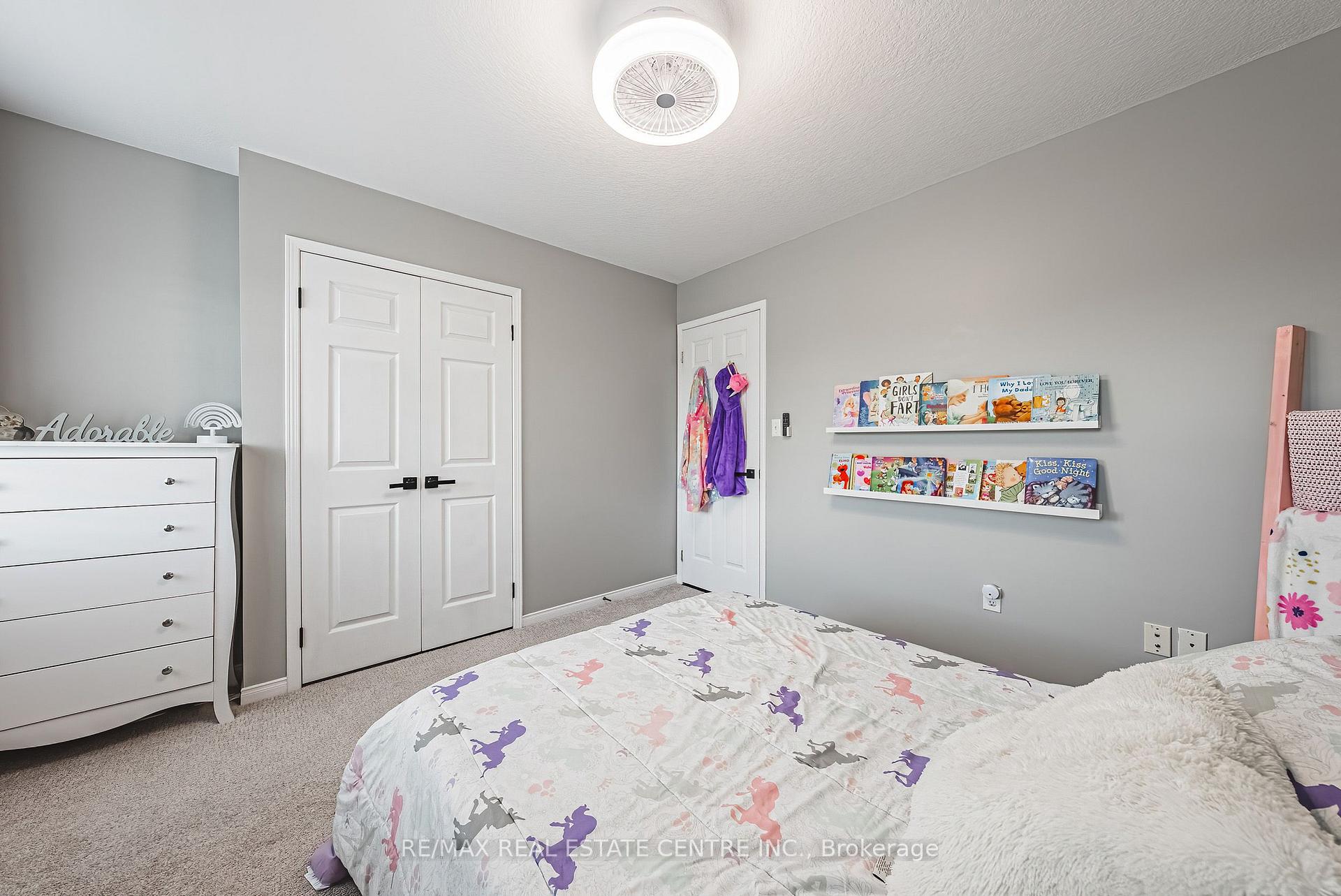 Photo 27 of 142 Bradley Avenue, Hamilton, Binbrook — HOMEH