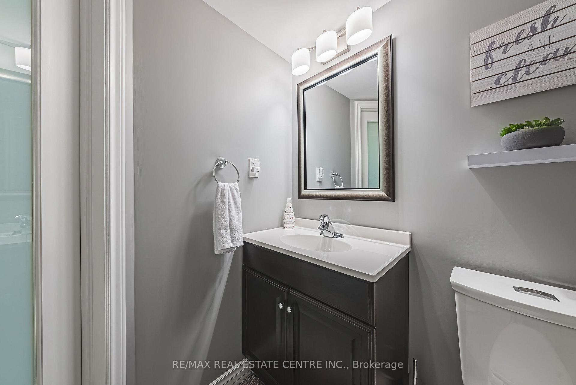 Photo 40 of 142 Bradley Avenue, Hamilton, Binbrook — HOMEH