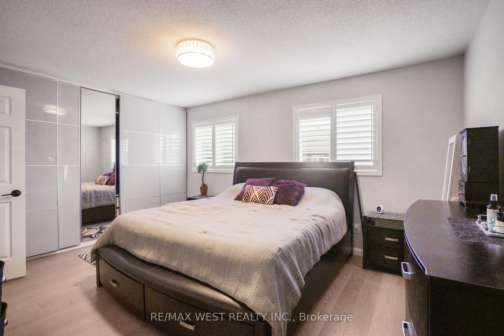 Photo 31 of 8 Jensen Court, Vaughan, Maple — HOMEH