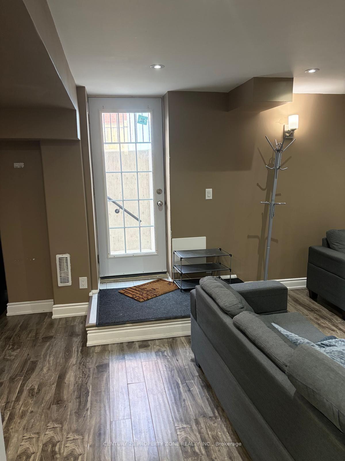 Photo 1 of 1 Deancrest Crescent, Brampton, Northwest Brampton — HOMEH