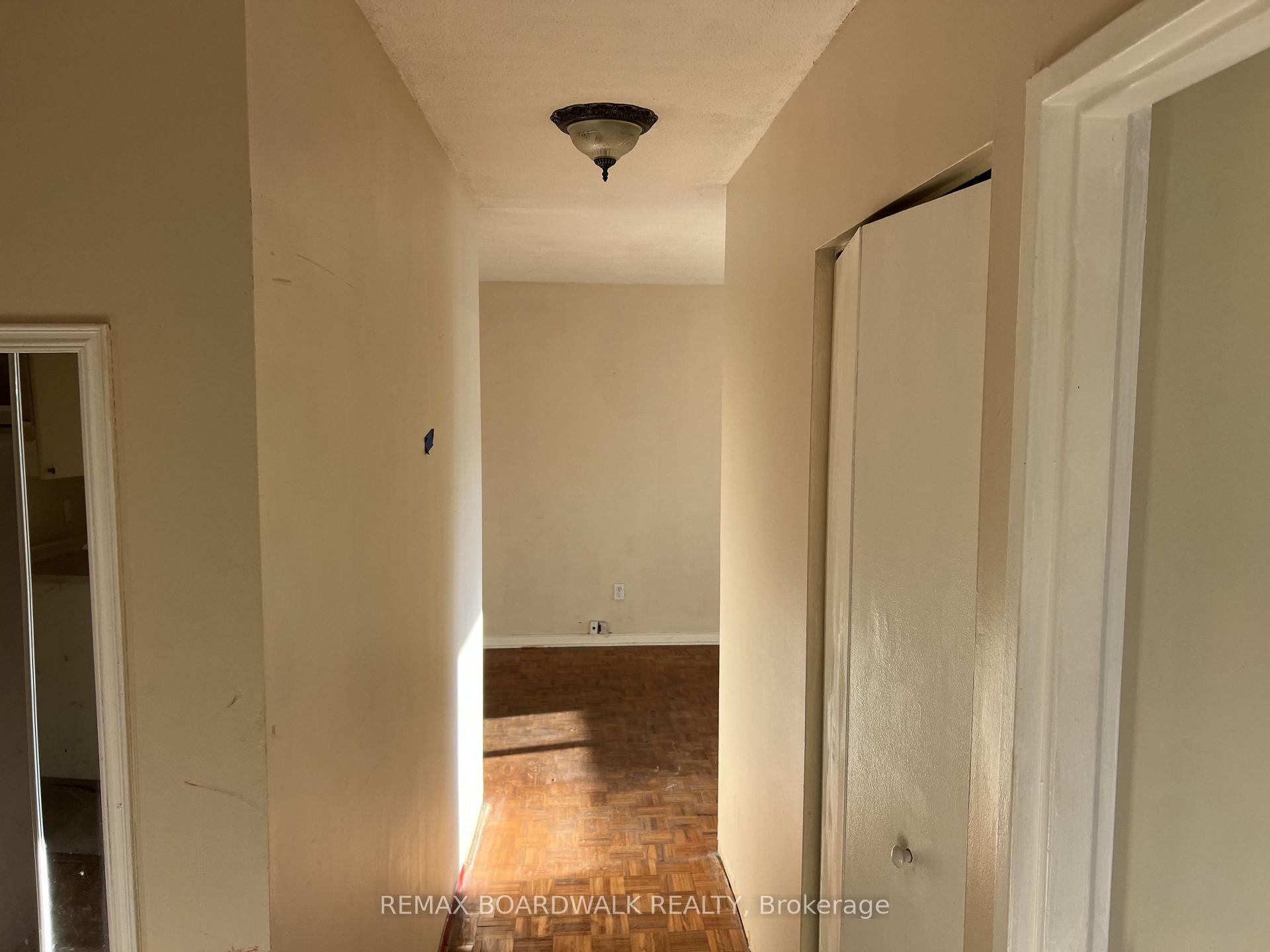 Photo 8 of Unit 101B, 2041 Arrowsmith Drive, Ottawa, Beacon Hill South — HOMEH