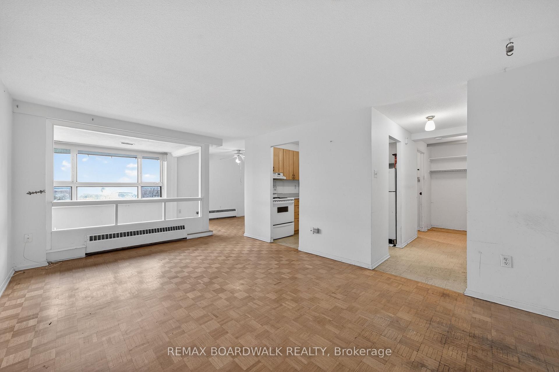 Photo 7 of Unit 407, 1356 Meadowlands Drive E, Ottawa, Borden Farm/Stewart Farm/Carleton Heights/Parkwood Hills — HOMEH