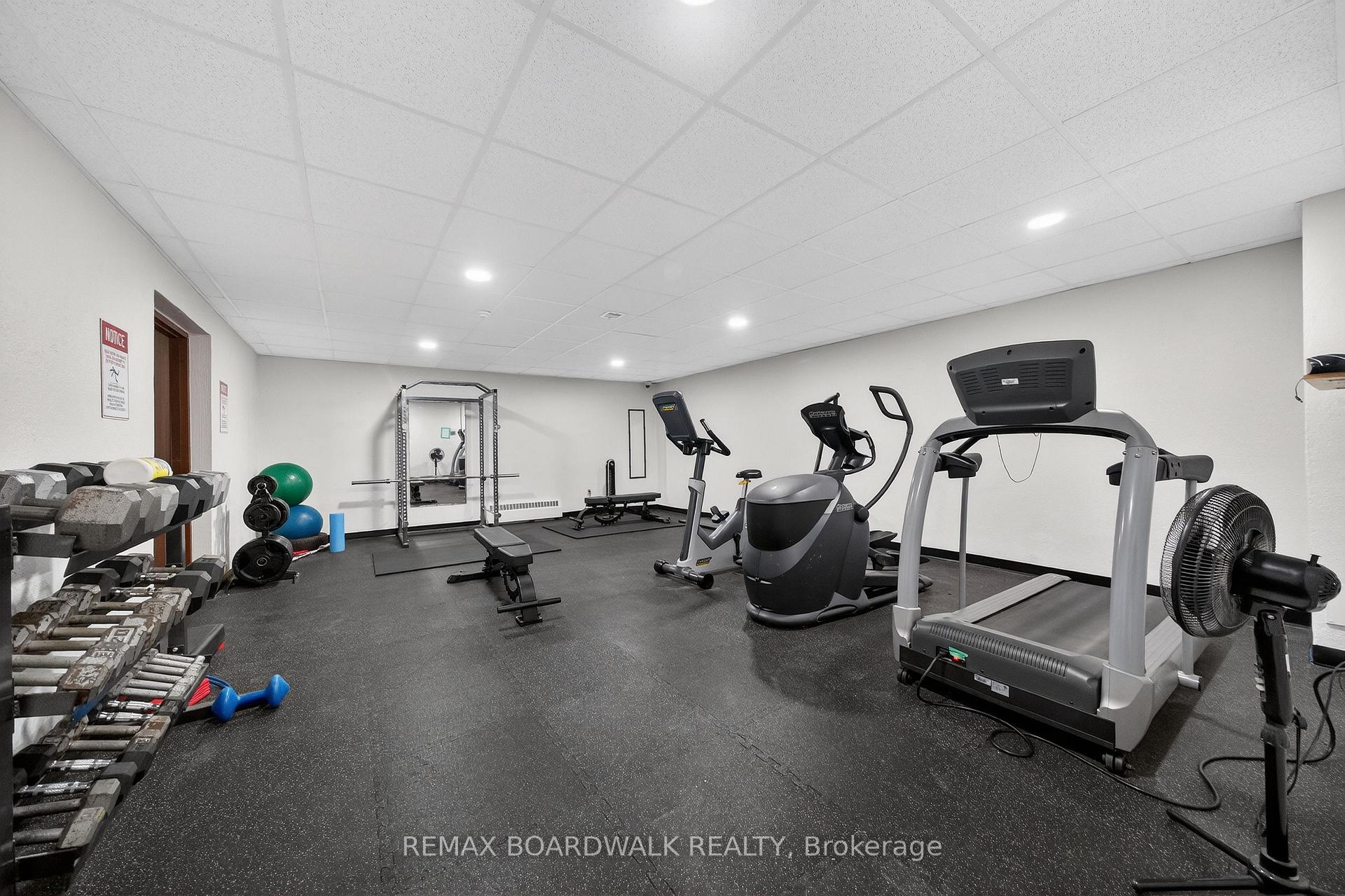 Photo 17 of Unit 407, 1356 Meadowlands Drive E, Ottawa, Borden Farm/Stewart Farm/Carleton Heights/Parkwood Hills — HOMEH