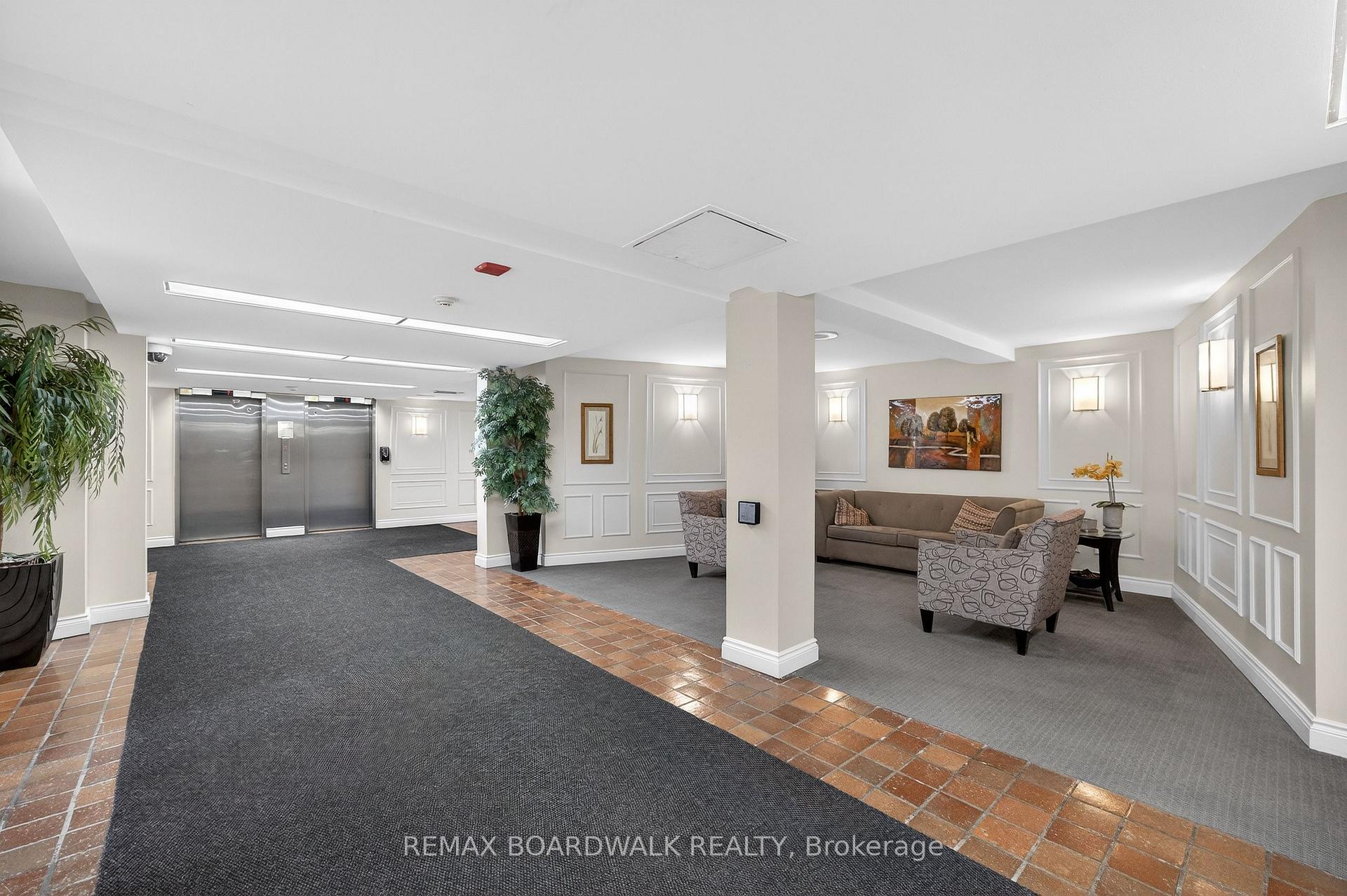 Photo 20 of Unit 407, 1356 Meadowlands Drive E, Ottawa, Borden Farm/Stewart Farm/Carleton Heights/Parkwood Hills — HOMEH