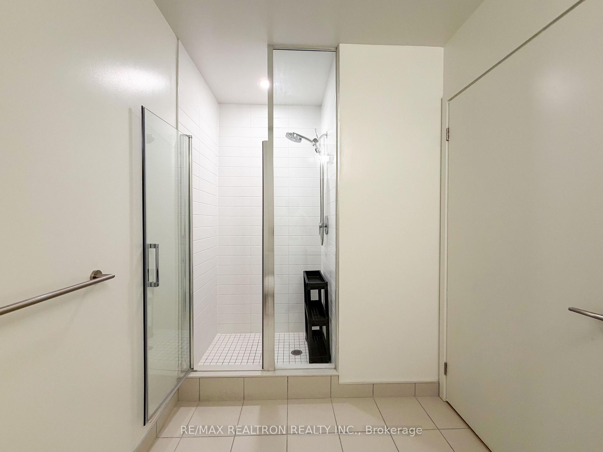 Photo 12 of Unit 1014, 292 Verdale Crossing, Markham, Unionville — HOMEH