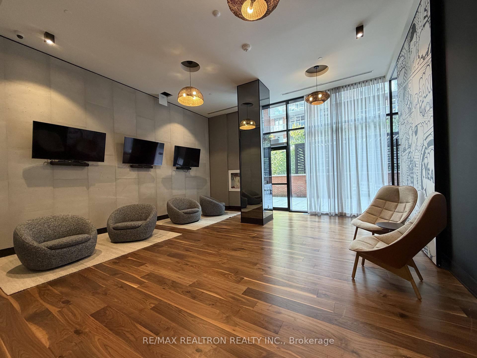 Photo 14 of Unit 1014, 292 Verdale Crossing, Markham, Unionville — HOMEH
