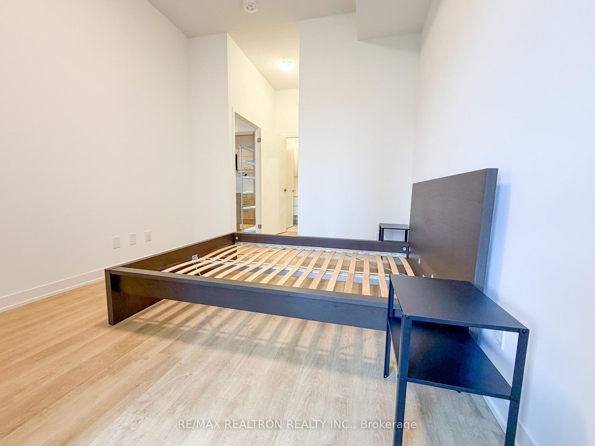 Photo 6 of Unit 1014, 292 Verdale Crossing, Markham, Unionville — HOMEH