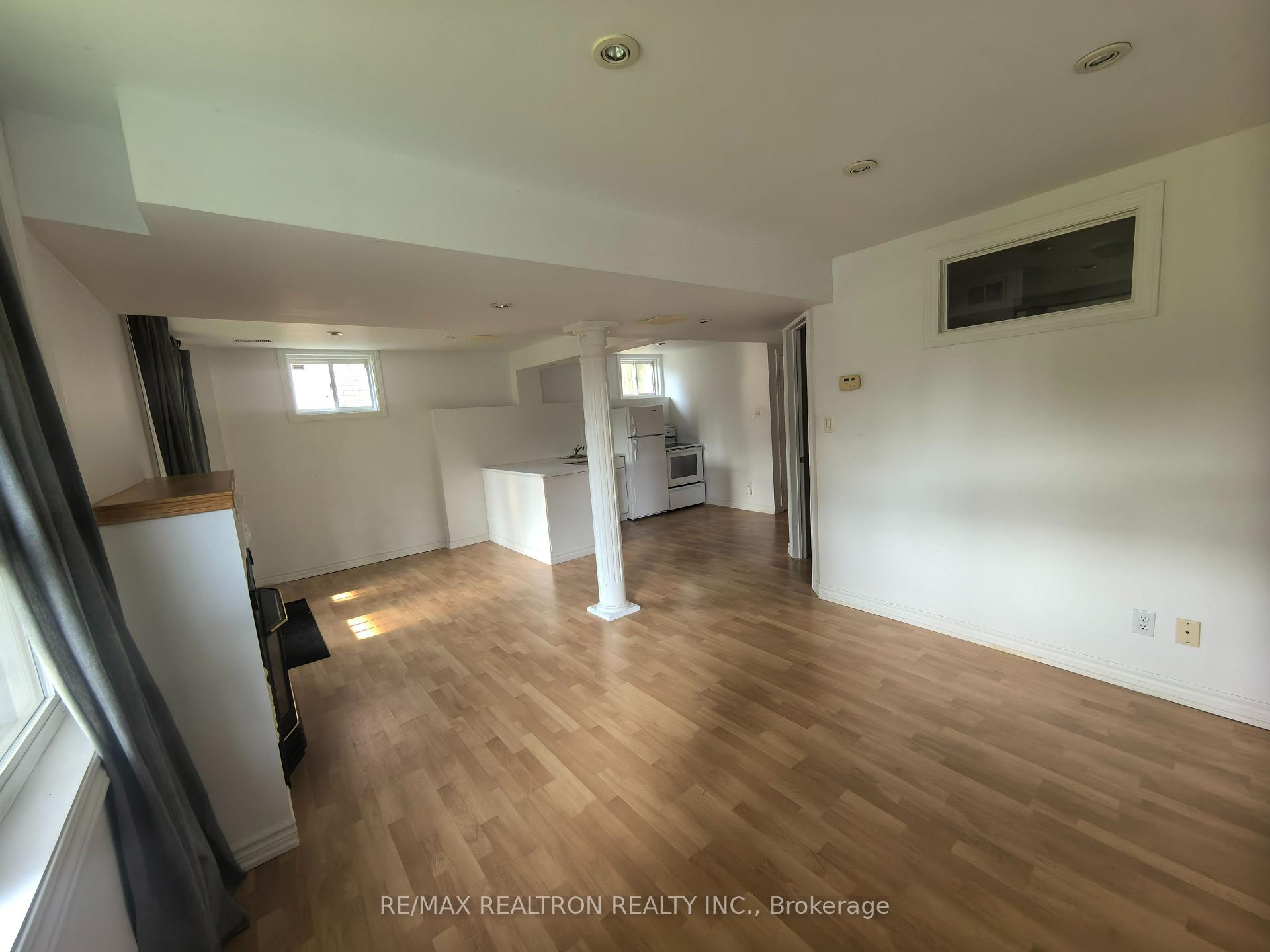Photo 14 of Unit Bsmt, 18 Nantucket Drive, Richmond Hill, Oak Ridges Lake Wilcox — HOMEH