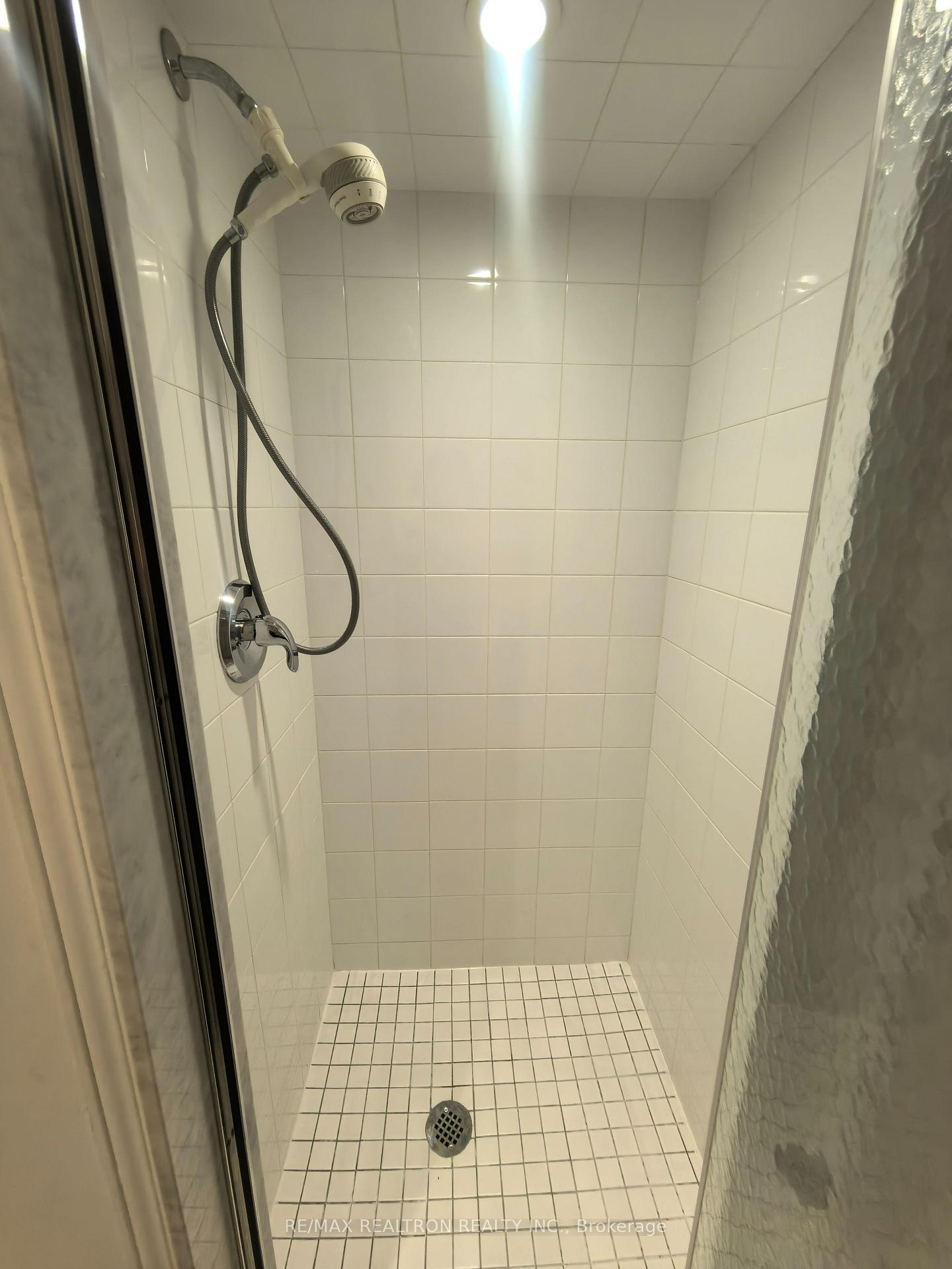 Photo 24 of Unit Bsmt, 18 Nantucket Drive, Richmond Hill, Oak Ridges Lake Wilcox — HOMEH