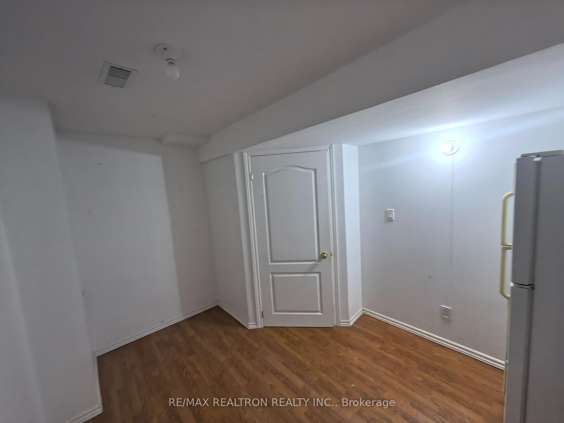 Photo 25 of Unit Bsmt, 18 Nantucket Drive, Richmond Hill, Oak Ridges Lake Wilcox — HOMEH