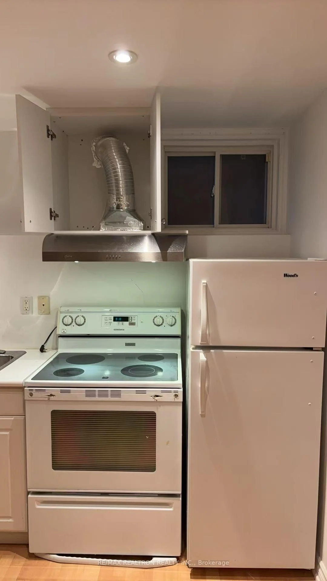 Photo 17 of Unit Bsmt, 18 Nantucket Drive, Richmond Hill, Oak Ridges Lake Wilcox — HOMEH