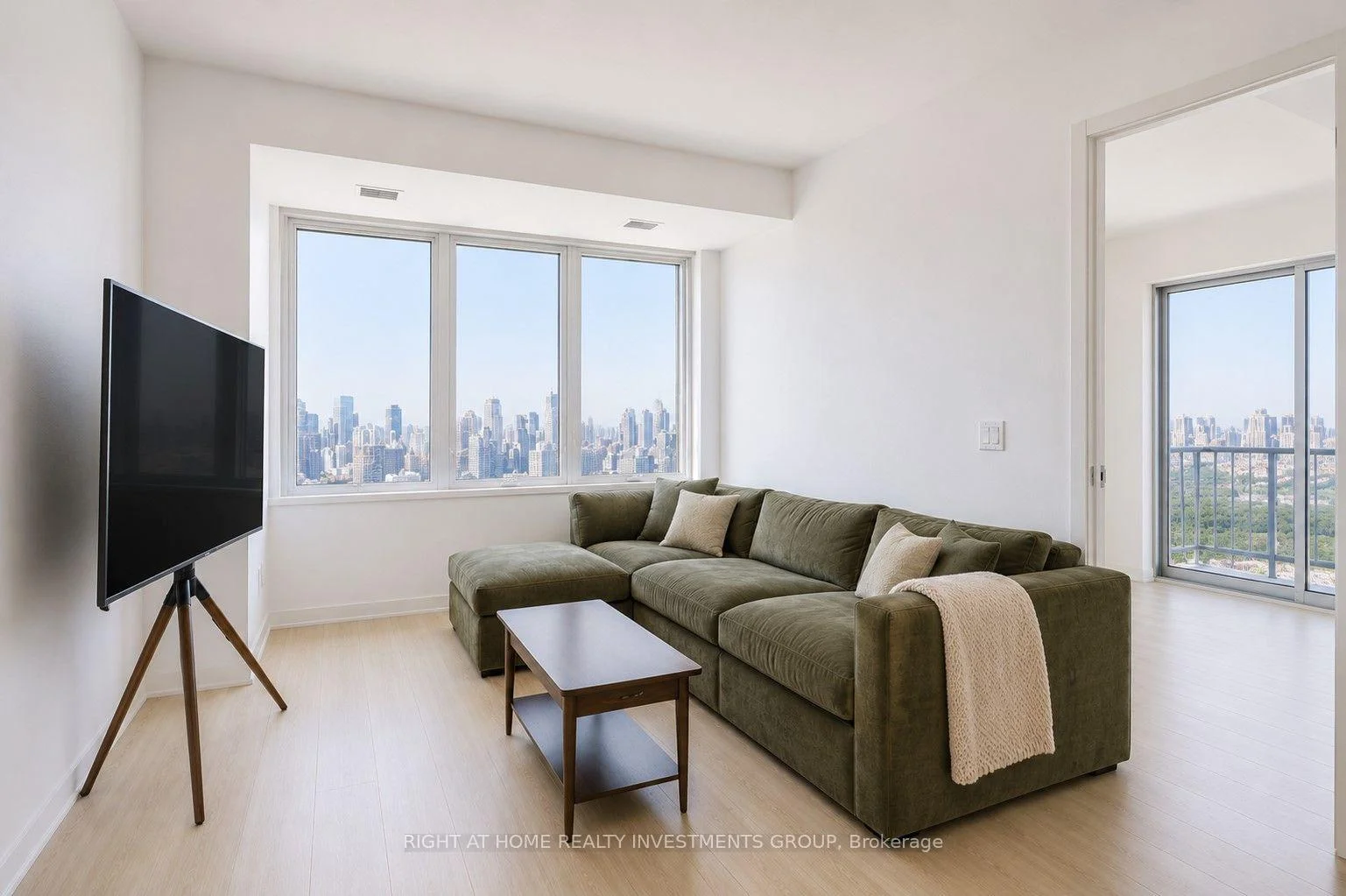 Photo 21 of Unit 3408, 5 Defries Street, Toronto, Regent Park — HOMEH