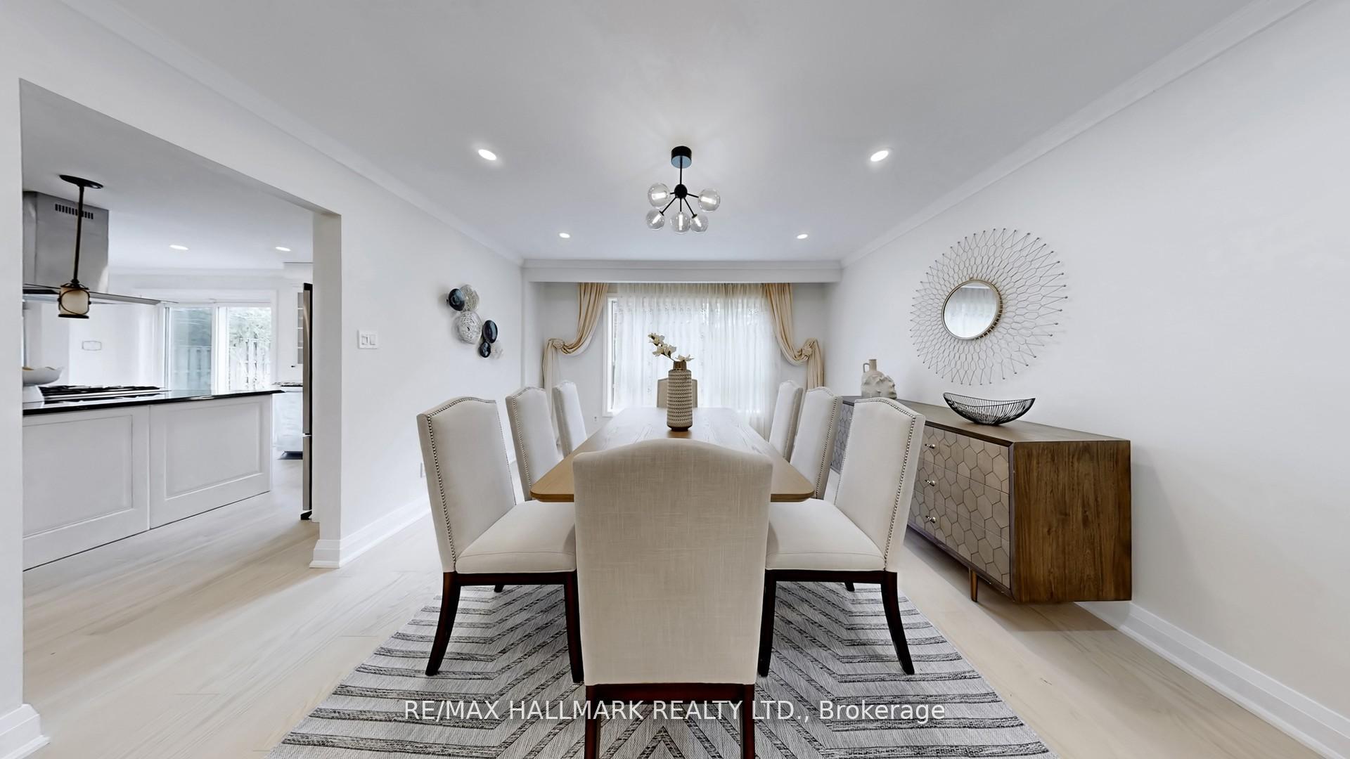 Photo 10 of 82 Windermere Crescent S, Richmond Hill, South Richvale — HOMEH