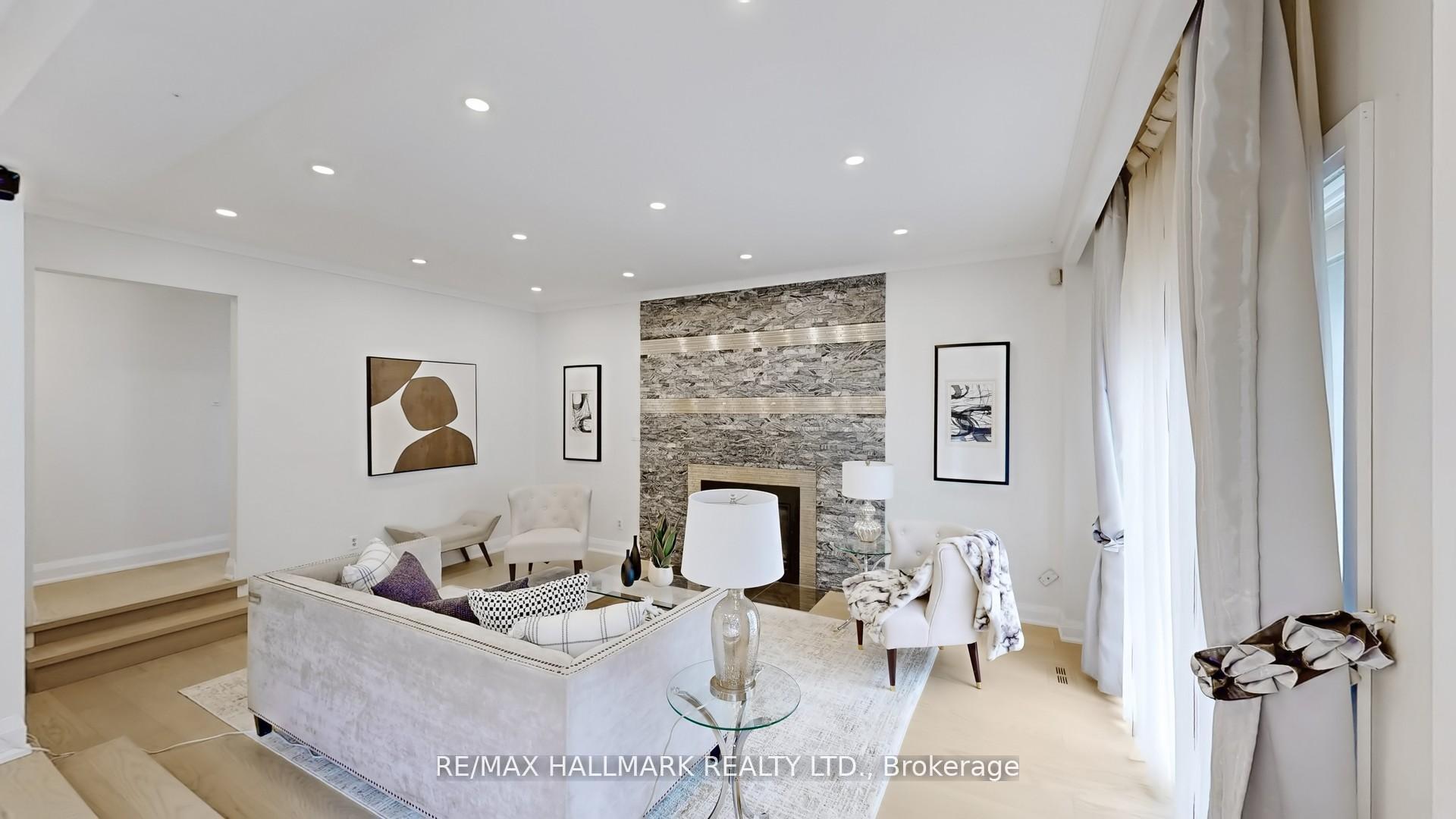 Photo 13 of 82 Windermere Crescent S, Richmond Hill, South Richvale — HOMEH