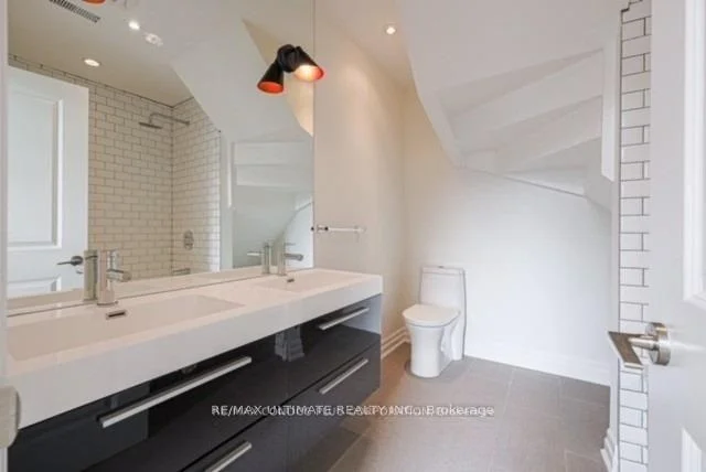 Photo 10 of Unit Unit #2, 50 Foxley Street, Toronto, Trinity-Bellwoods — HOMEH