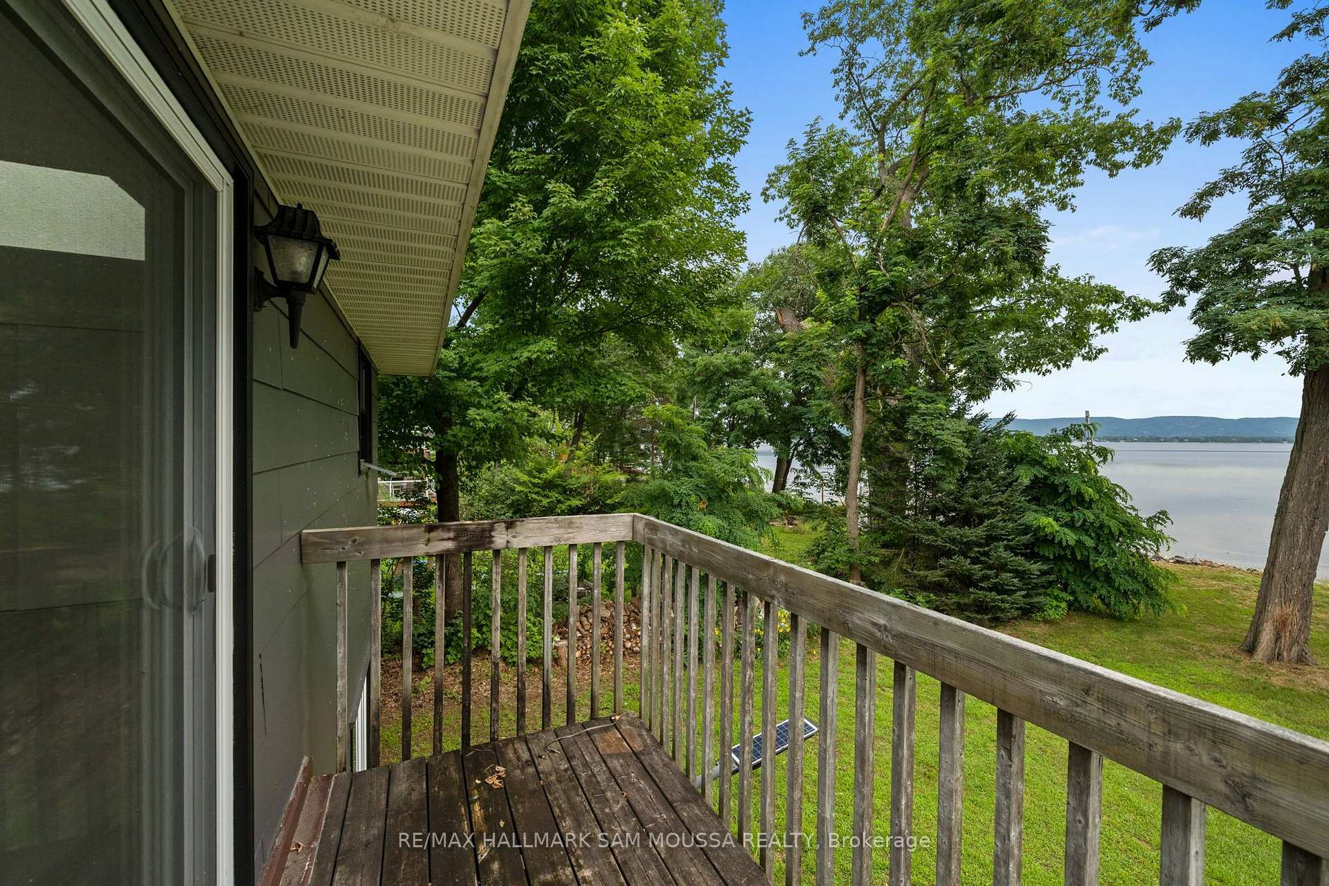 Photo 25 of 208 Baillie Avenue, Ottawa, Constance Bay — HOMEH