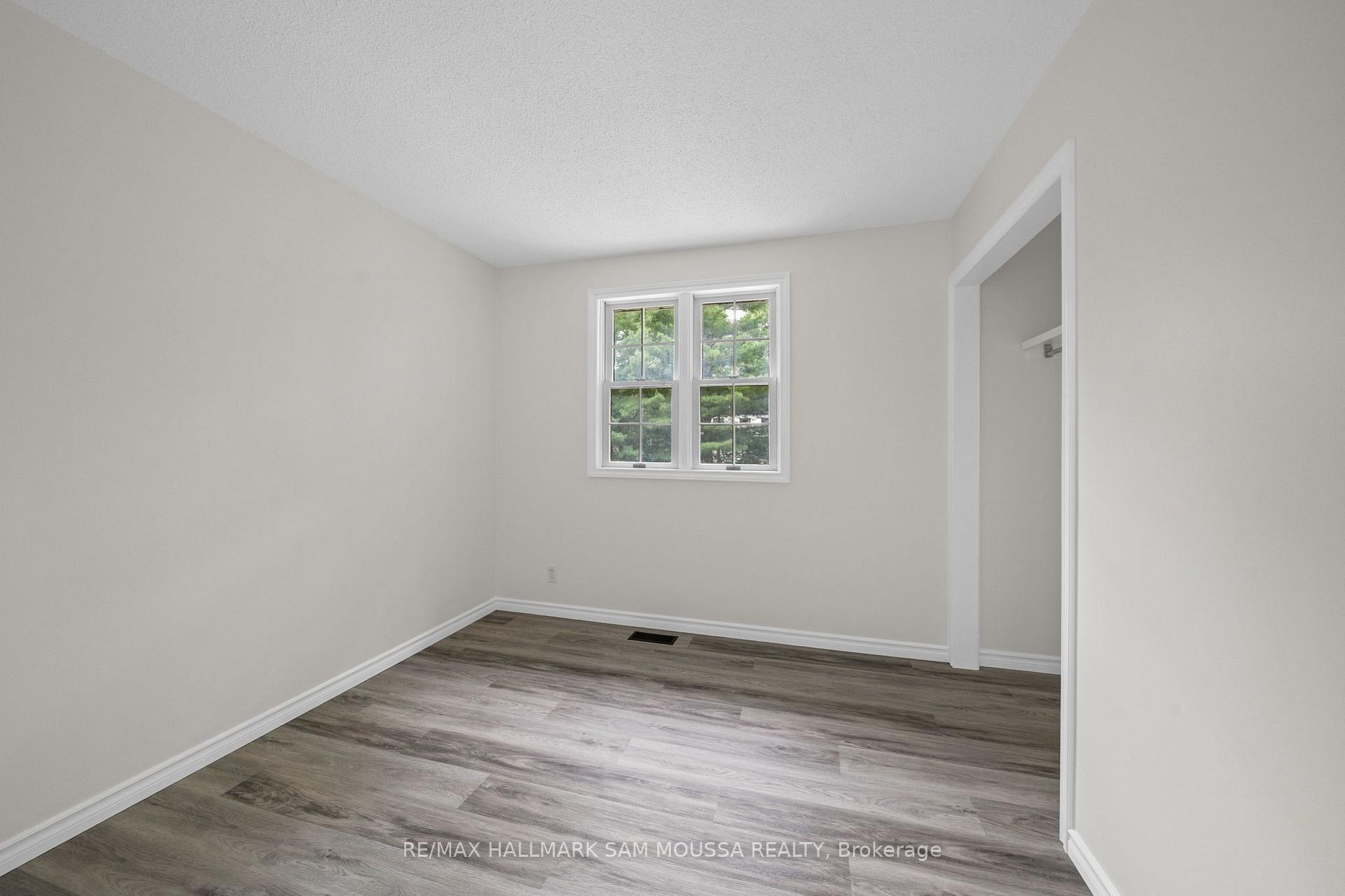 Photo 32 of 208 Baillie Avenue, Ottawa, Constance Bay — HOMEH