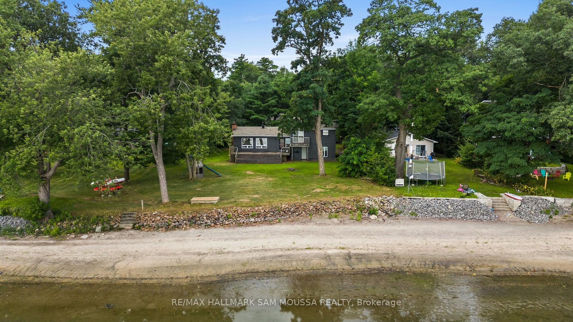Photo 41 of 208 Baillie Avenue, Ottawa, Constance Bay — HOMEH