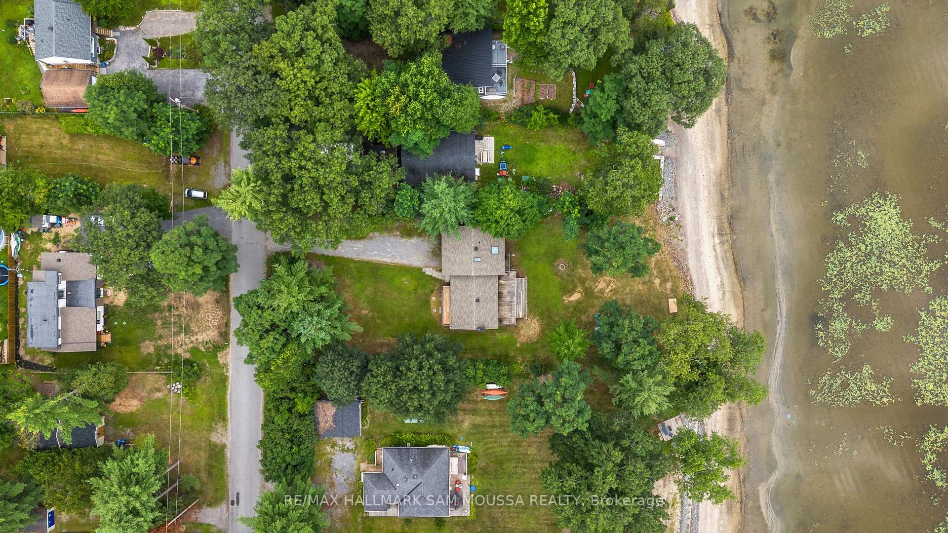 Photo 43 of 208 Baillie Avenue, Ottawa, Constance Bay — HOMEH
