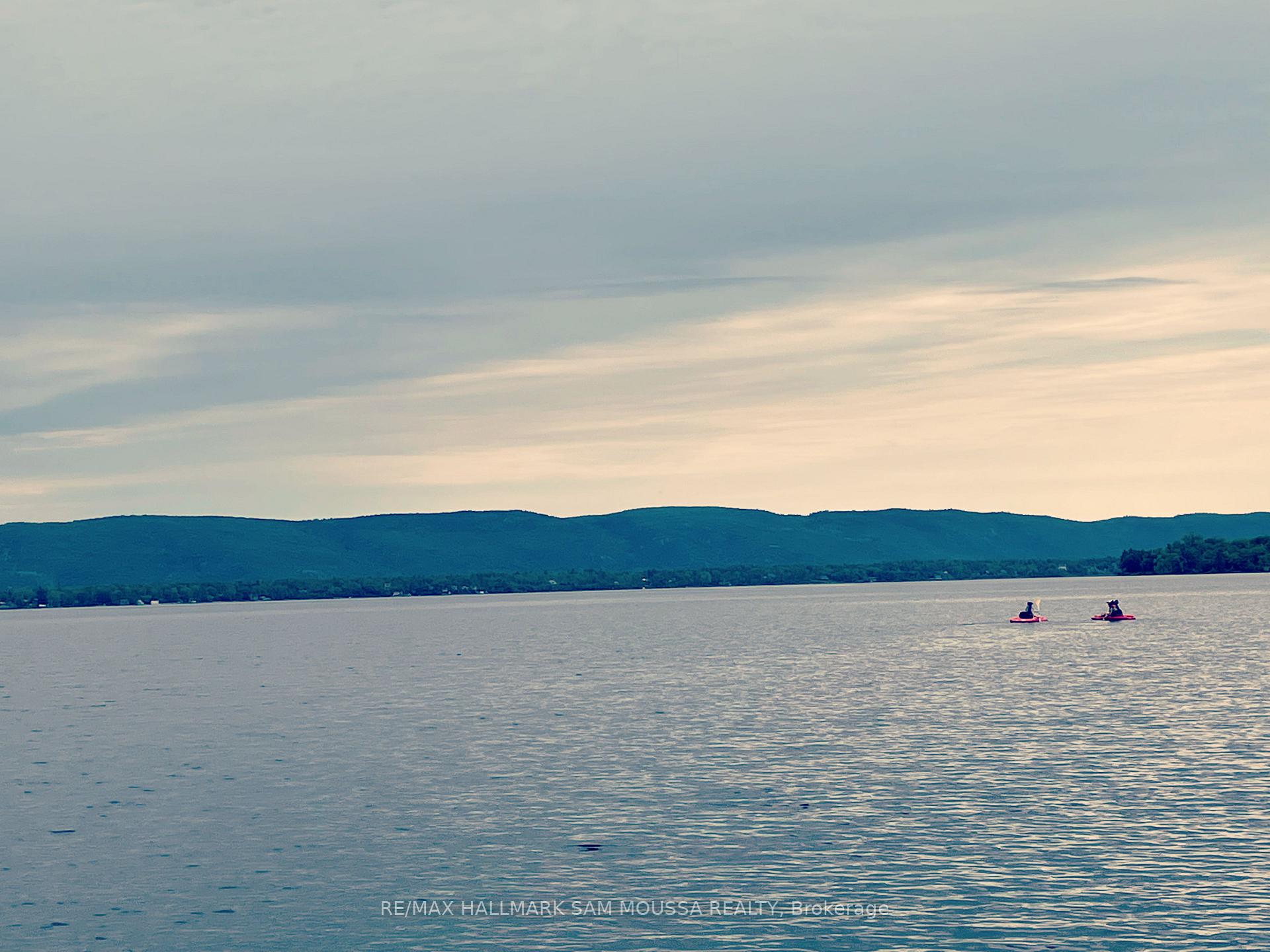 Photo 49 of 208 Baillie Avenue, Ottawa, Constance Bay — HOMEH