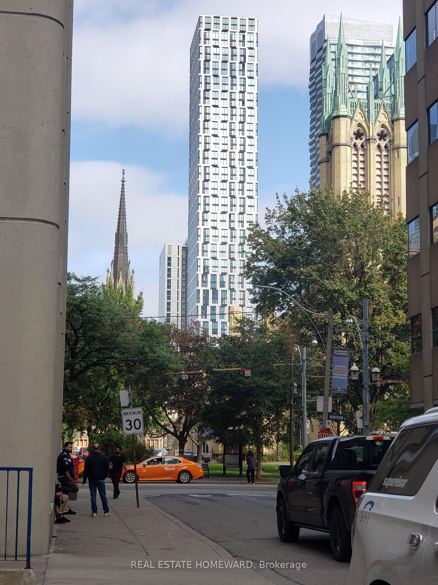 Photo of Unit 4905, 252 Church Street