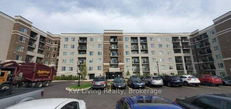 Photo 2 of Unit 613, 610 Farmstead Drive, Milton, Willmott — HOMEH