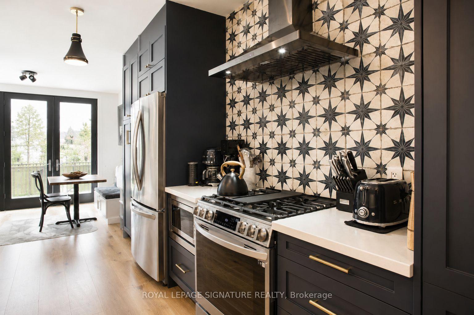 Photo 6 of 132 Major Street, Toronto, University — HOMEH