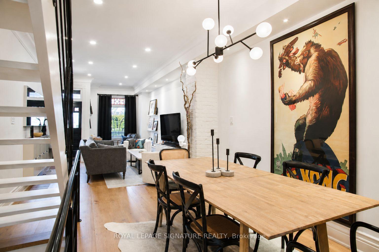 Photo 15 of 132 Major Street, Toronto, University — HOMEH