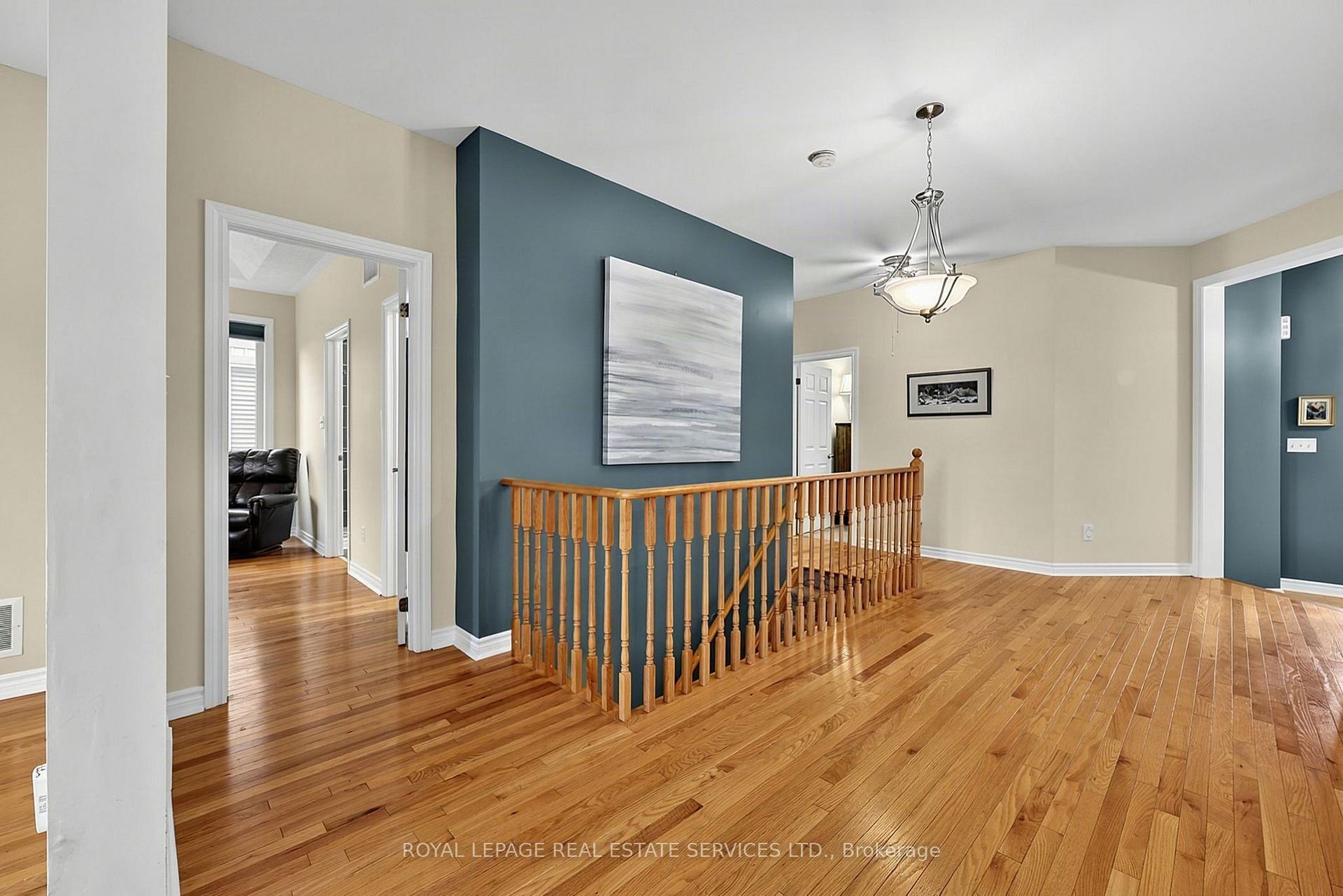Photo 14 of 17 Leeward Circle, Wasaga Beach — HOMEH