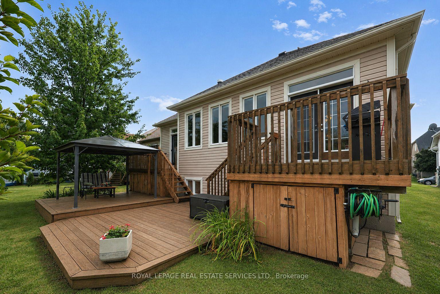 Photo 36 of 17 Leeward Circle, Wasaga Beach — HOMEH