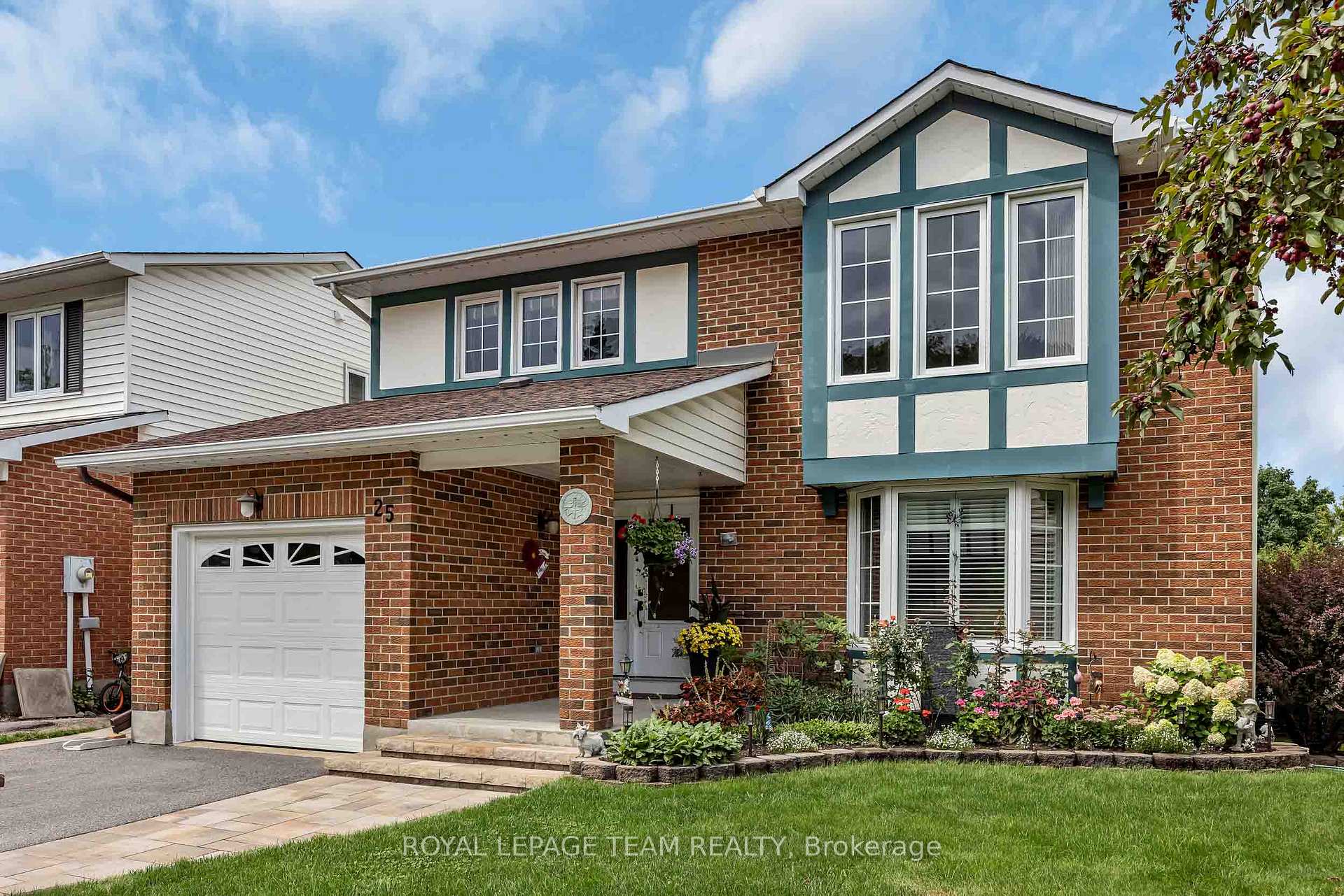 Photo 1 of 25 Tamblyn Crescent, Ottawa, Kanata - Katimavik — HOMEH