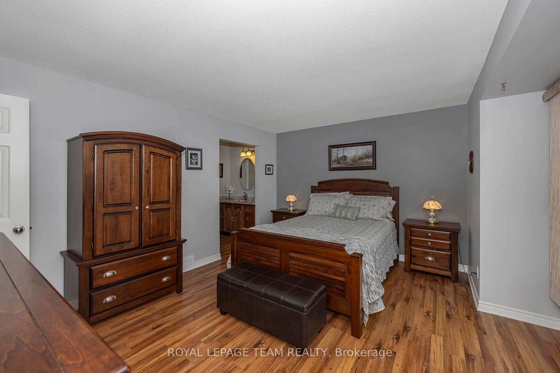 Photo 23 of 25 Tamblyn Crescent, Ottawa, Kanata - Katimavik — HOMEH