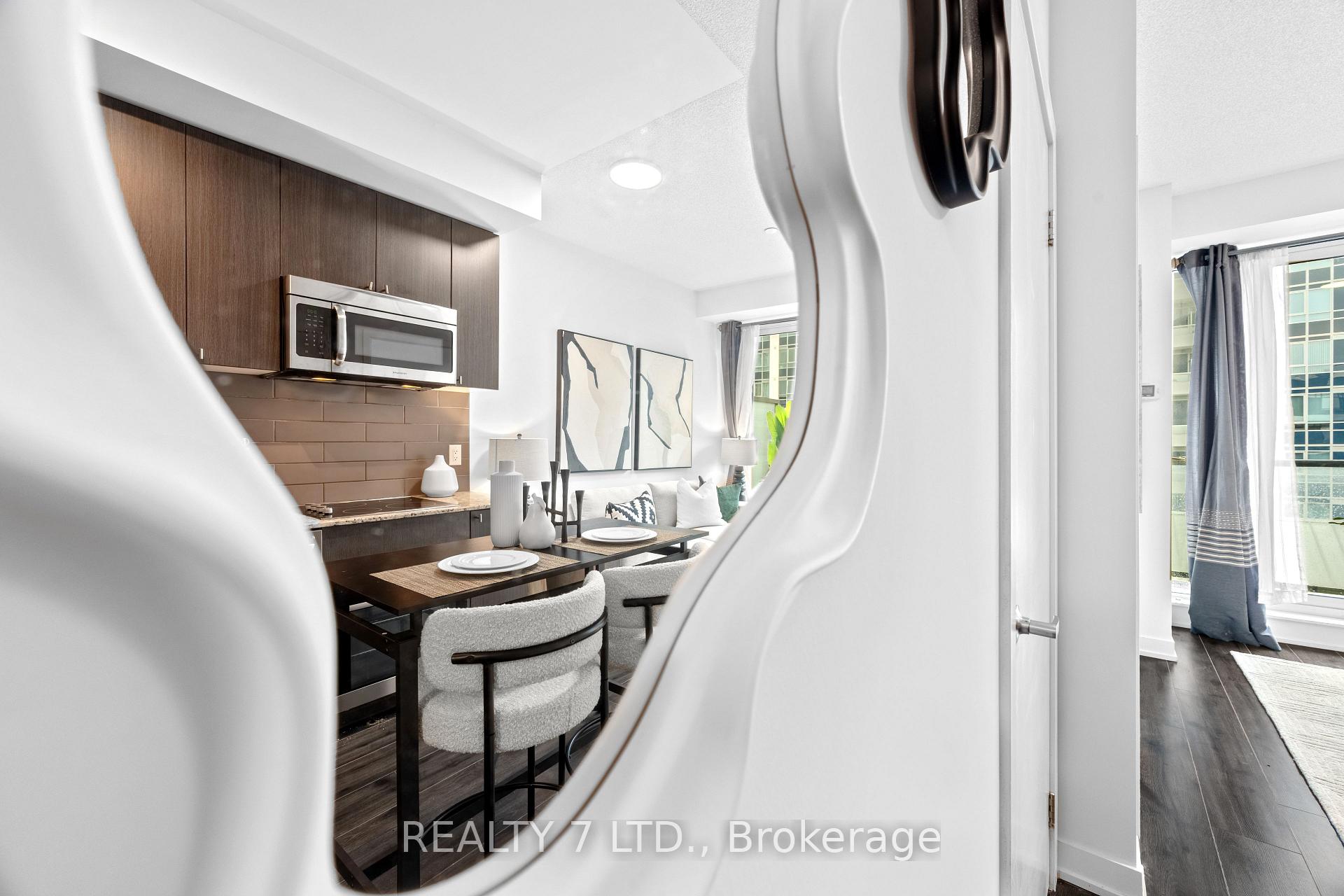 Photo 12 of Unit 624, 18 Rean Drive, North York, Bayview Village — HOMEH