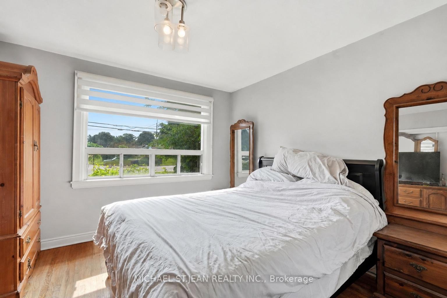 Photo 17 of 35 Centennial Parkway S, Hamilton, Stoney Creek — HOMEH