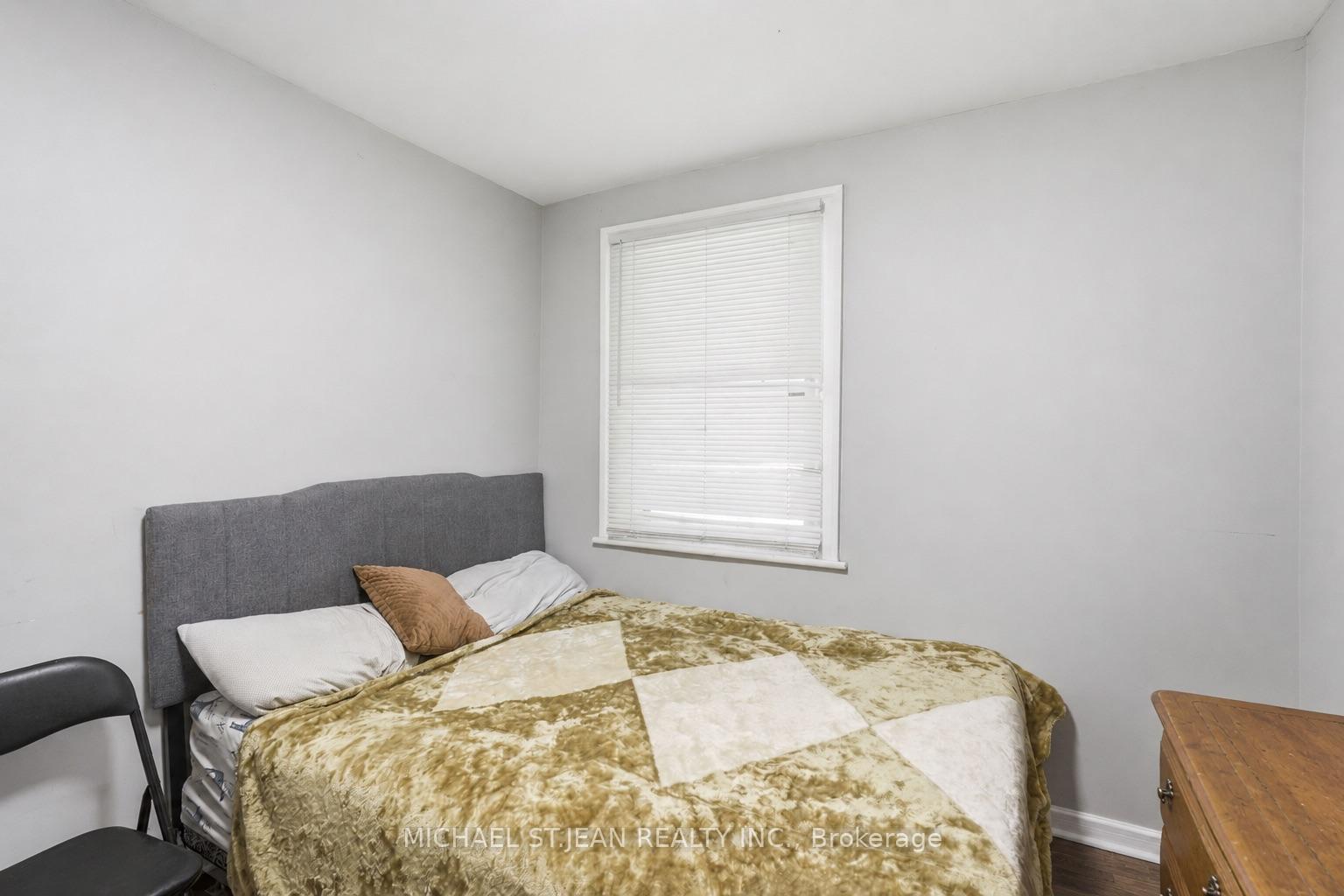Photo 22 of 35 Centennial Parkway S, Hamilton, Stoney Creek — HOMEH