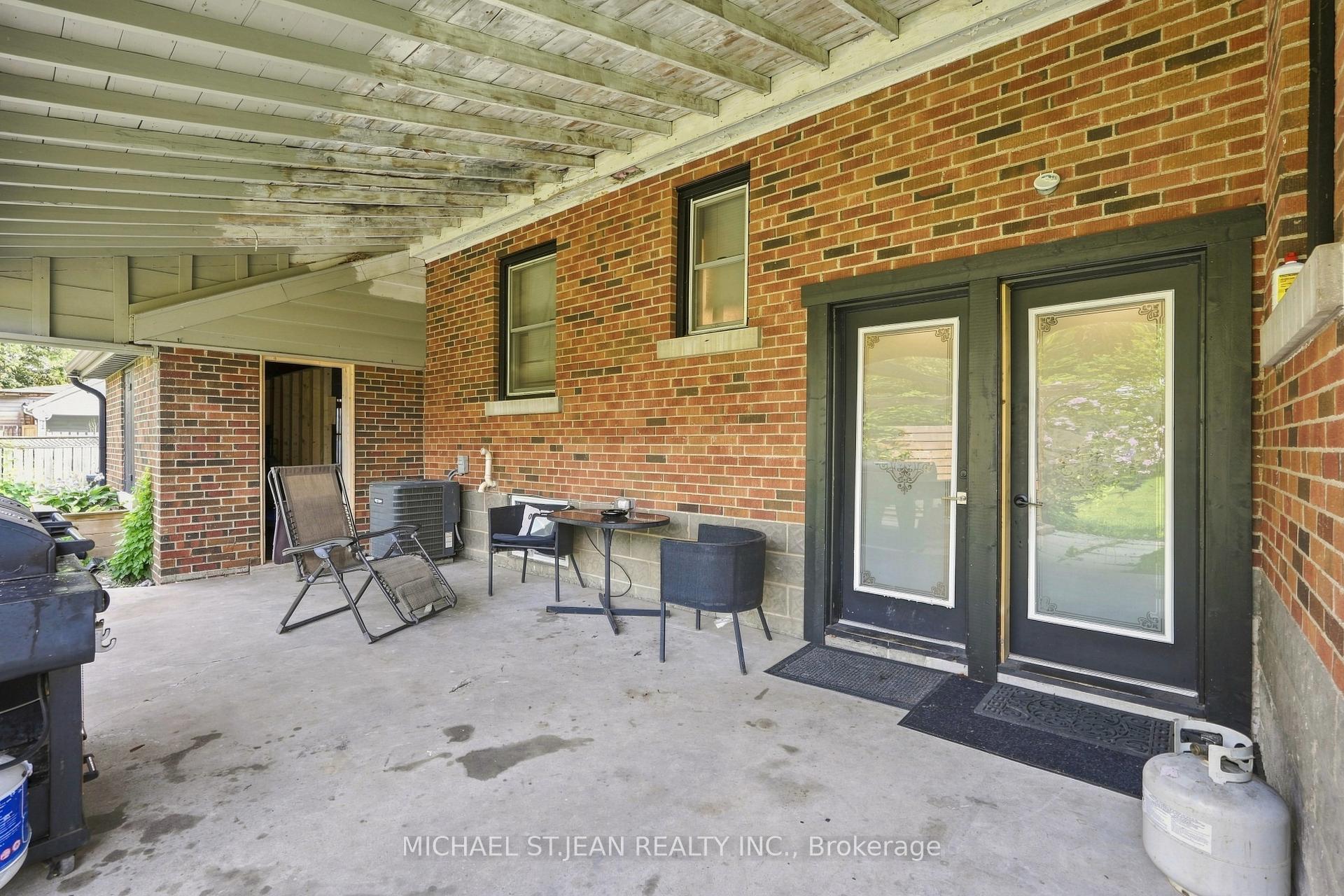 Photo 44 of 35 Centennial Parkway S, Hamilton, Stoney Creek — HOMEH