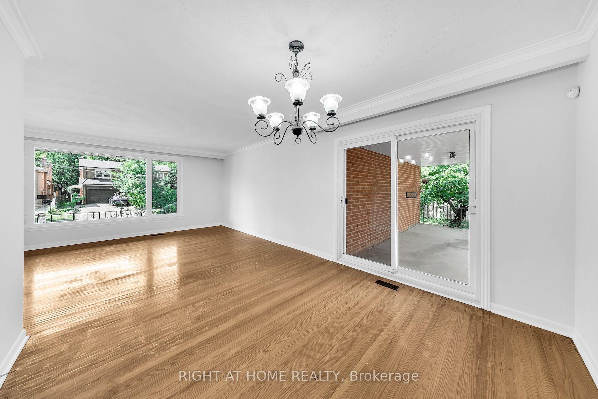 Photo 6 of 88 Peckham Avenue, North York, Newtonbrook West — HOMEH