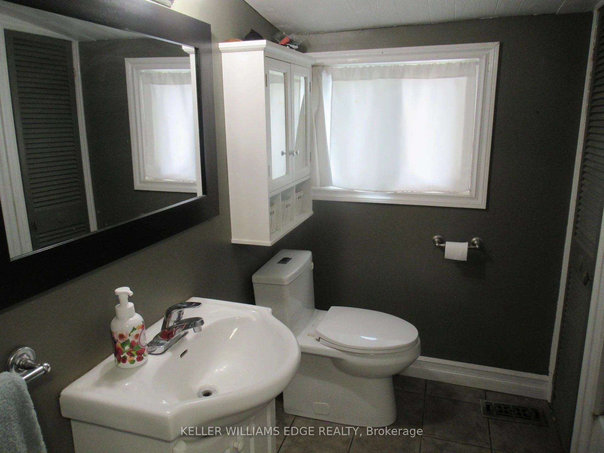 Photo 18 of 63 Patterson Street, Norfolk, Simcoe — HOMEH