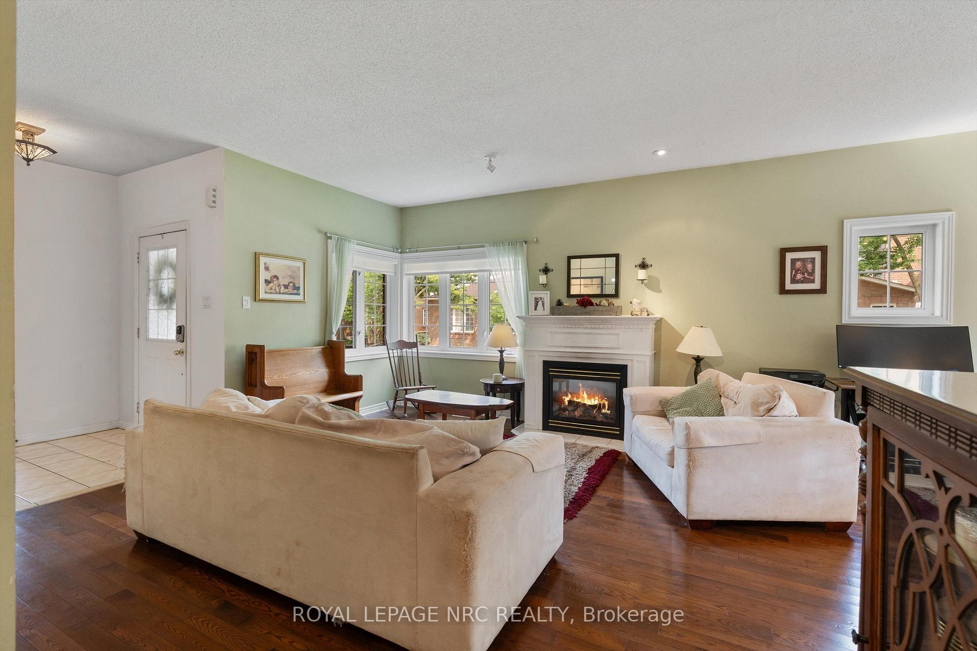 Photo 7 of Unit 77, 100 Beddoe Drive, Hamilton, Chedoke Park — HOMEH