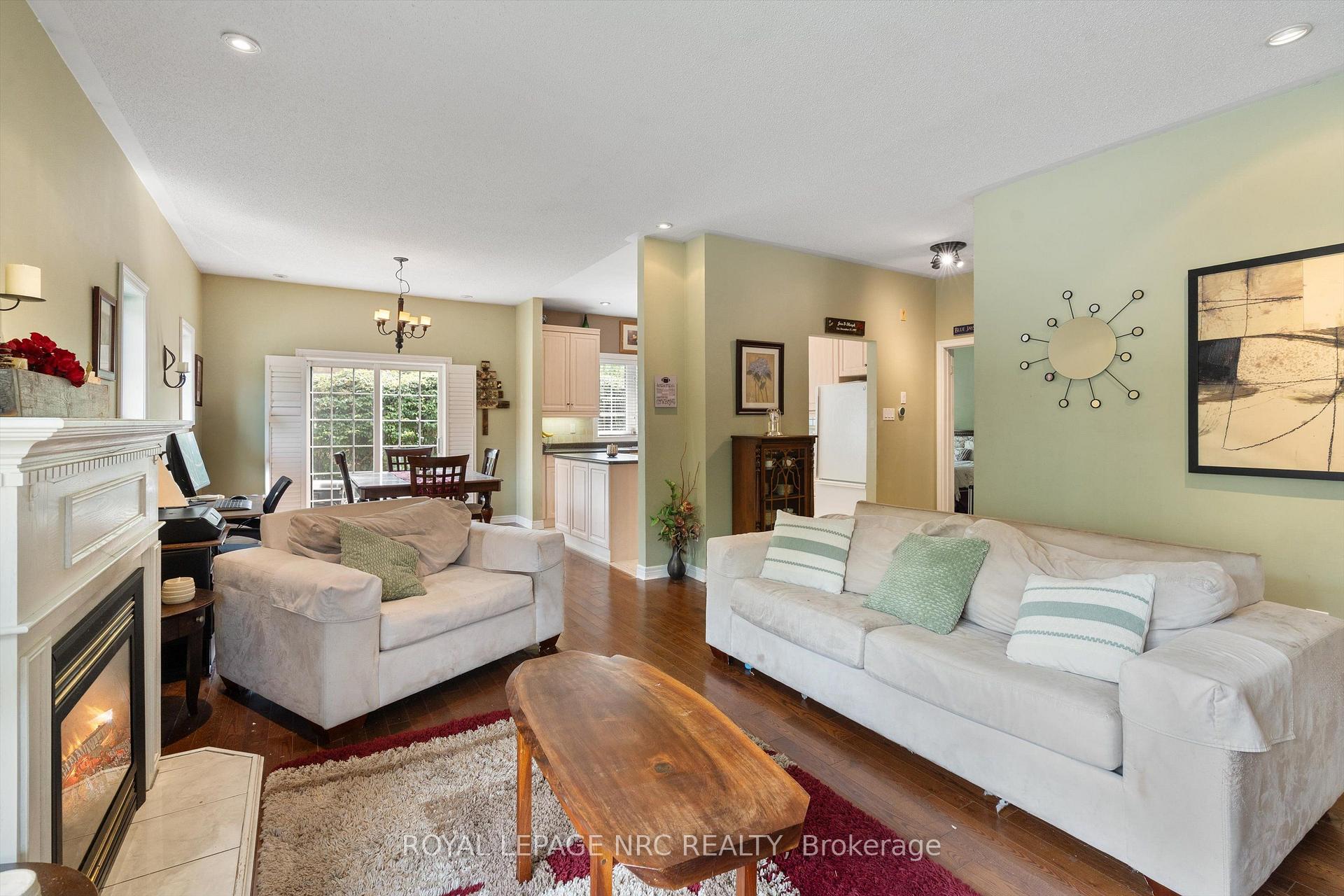 Photo 11 of Unit 77, 100 Beddoe Drive, Hamilton, Chedoke Park — HOMEH