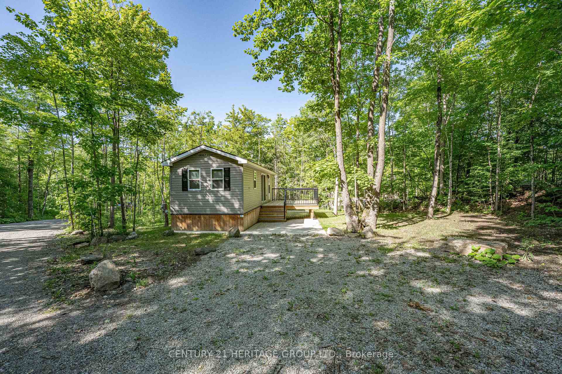 Photo of Unit #4, 202 Hidden Glen Road
