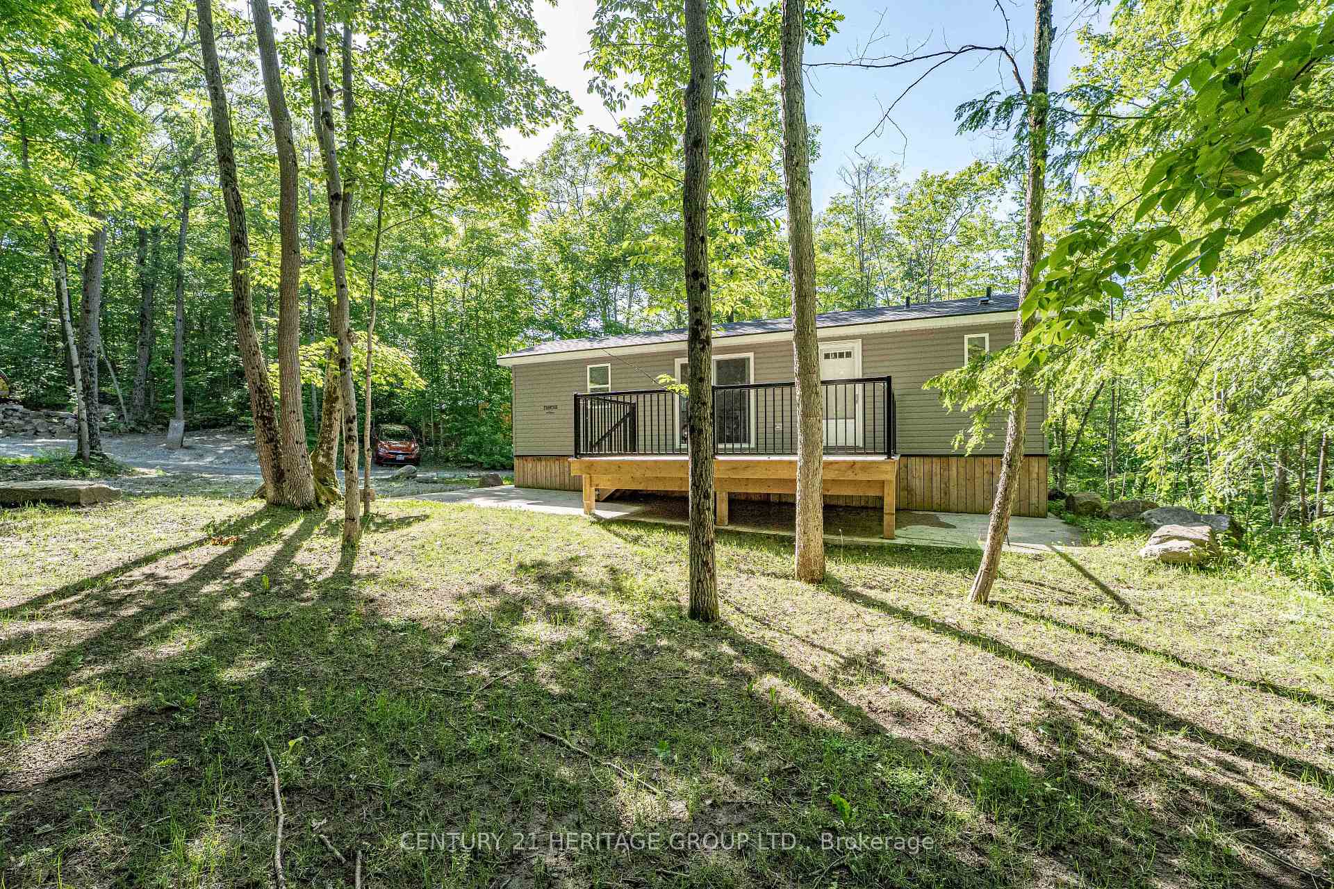Photo 4 of Unit #4, 202 Hidden Glen Road, Georgian Bay, Baxter — HOMEH