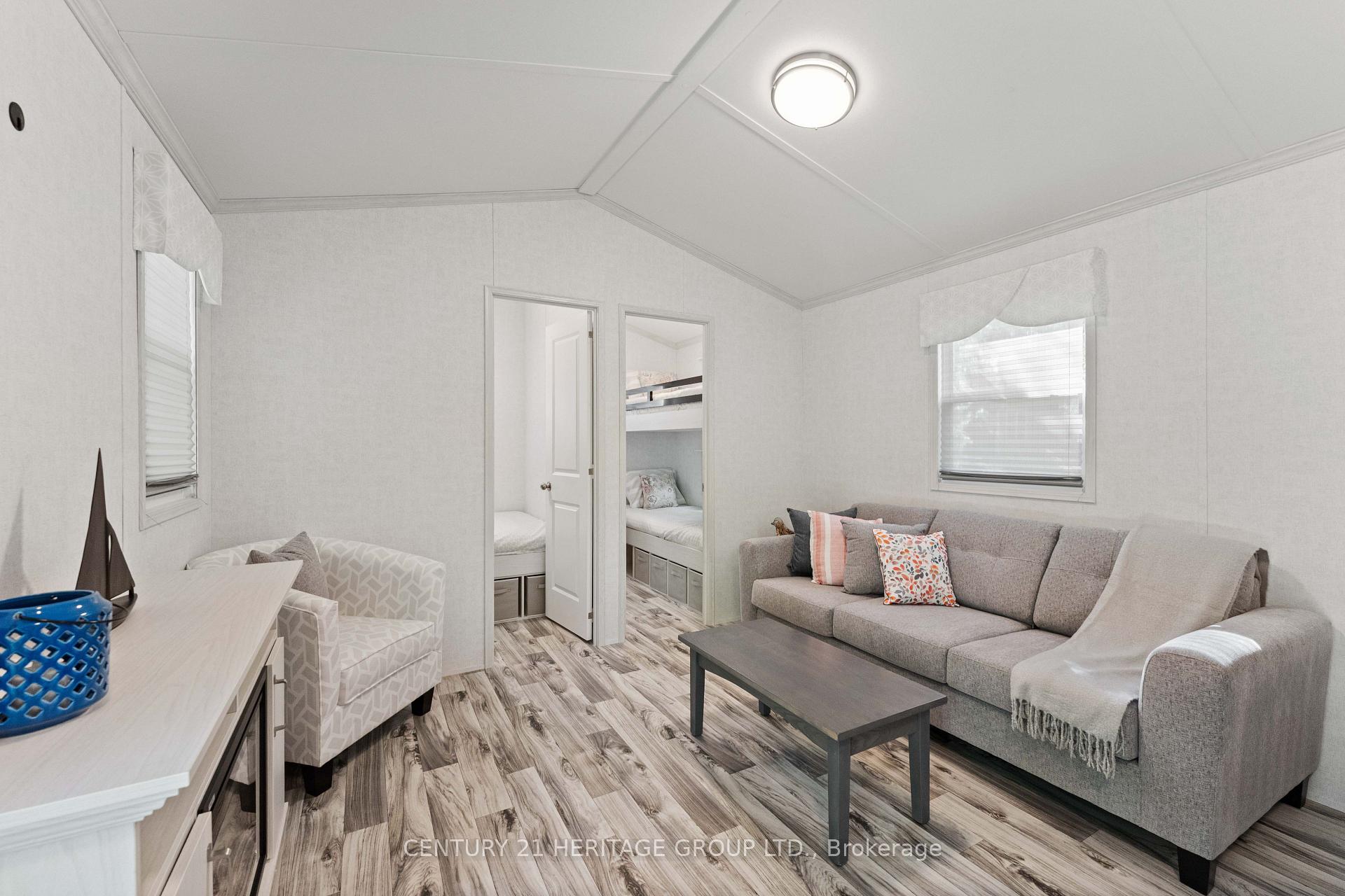 Photo 9 of Unit #4, 202 Hidden Glen Road, Georgian Bay, Baxter — HOMEH