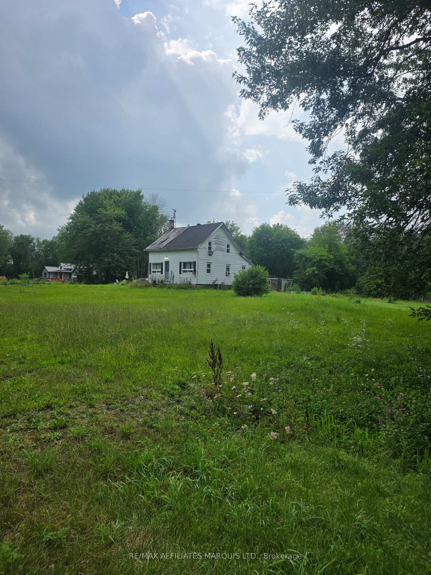 Photo 2 of 13871 Haystead Road, South Dundas, South Dundas (Williamsburgh) Twp — HOMEH
