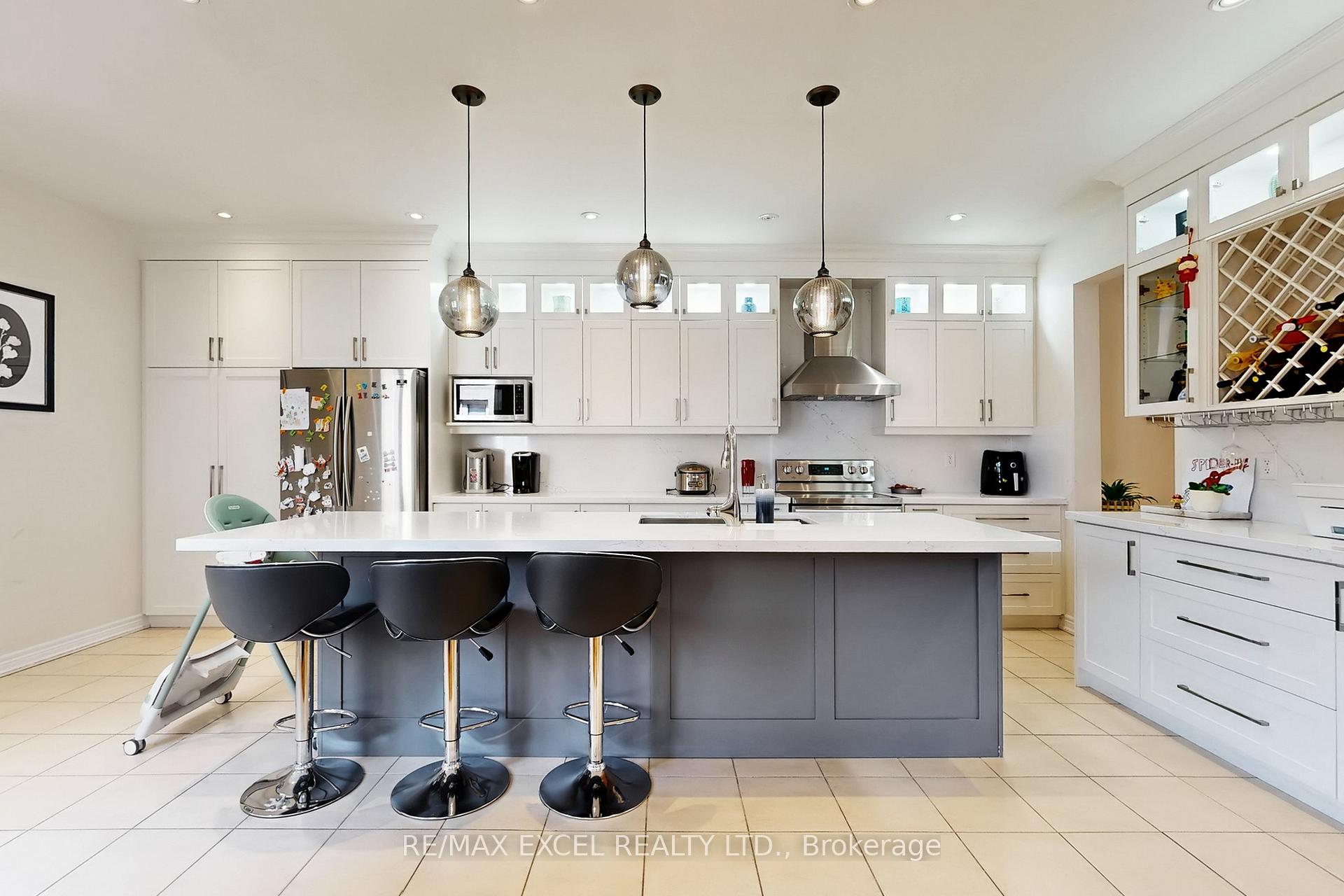 Photo 14 of 9 Sunnyside Hill Road, Markham, Cornell — HOMEH