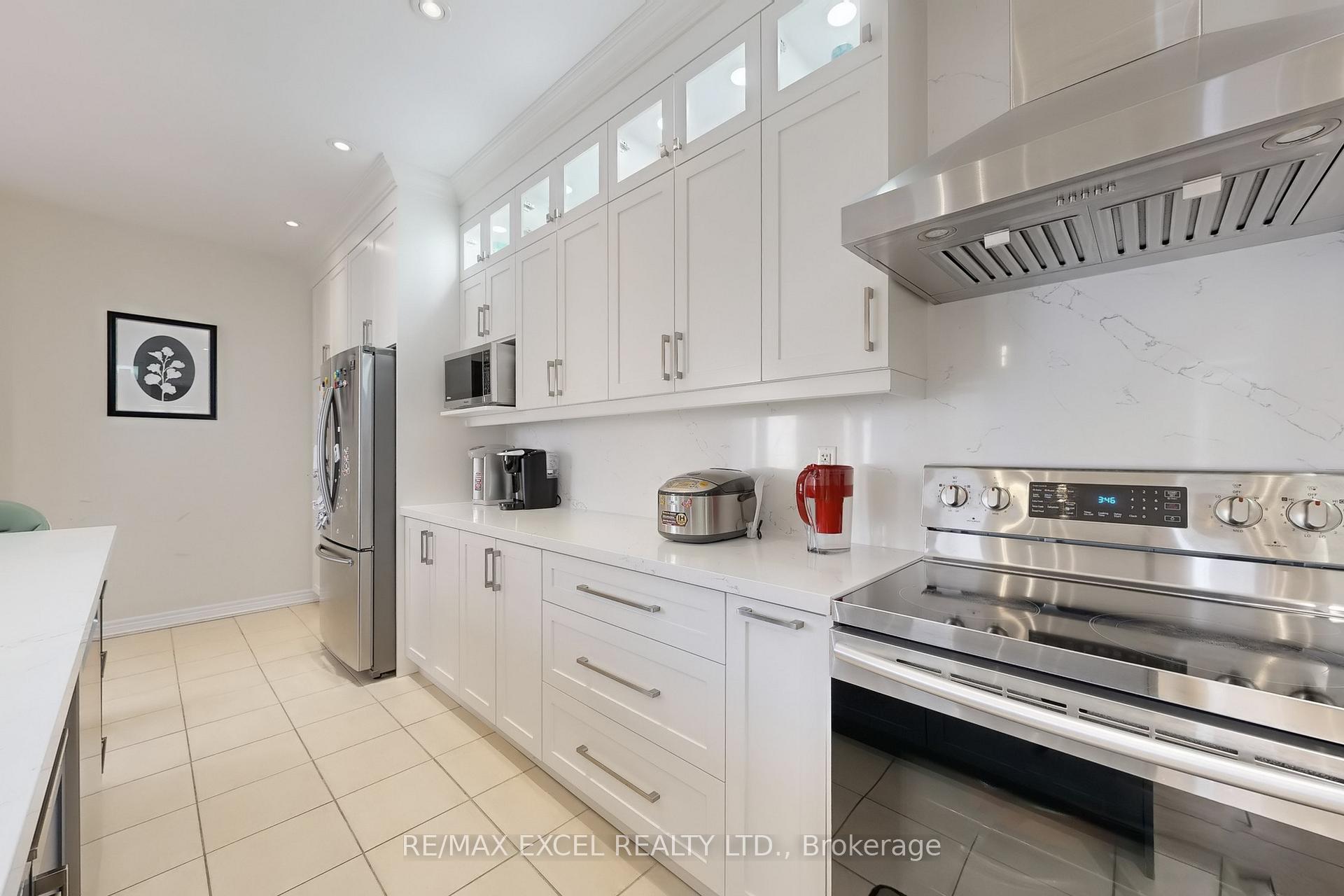 Photo 19 of 9 Sunnyside Hill Road, Markham, Cornell — HOMEH