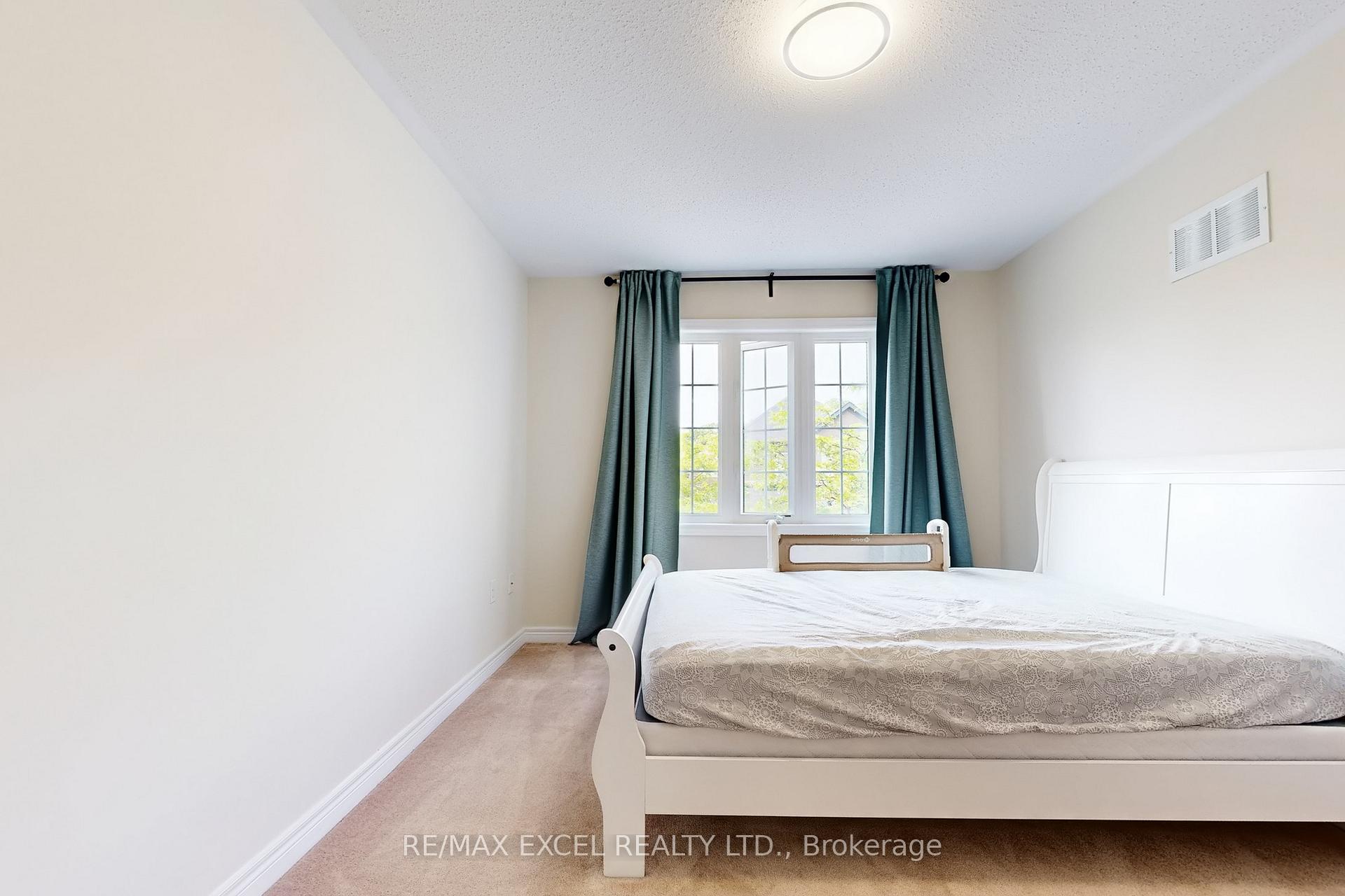 Photo 34 of 9 Sunnyside Hill Road, Markham, Cornell — HOMEH